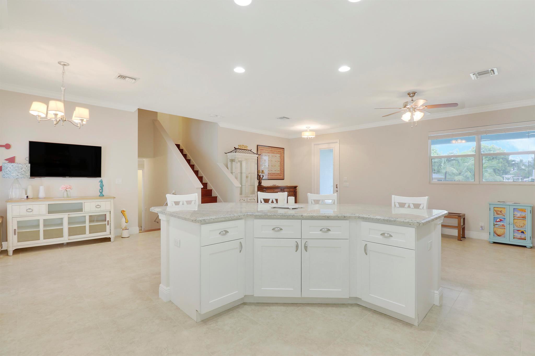 422 Harbour Road