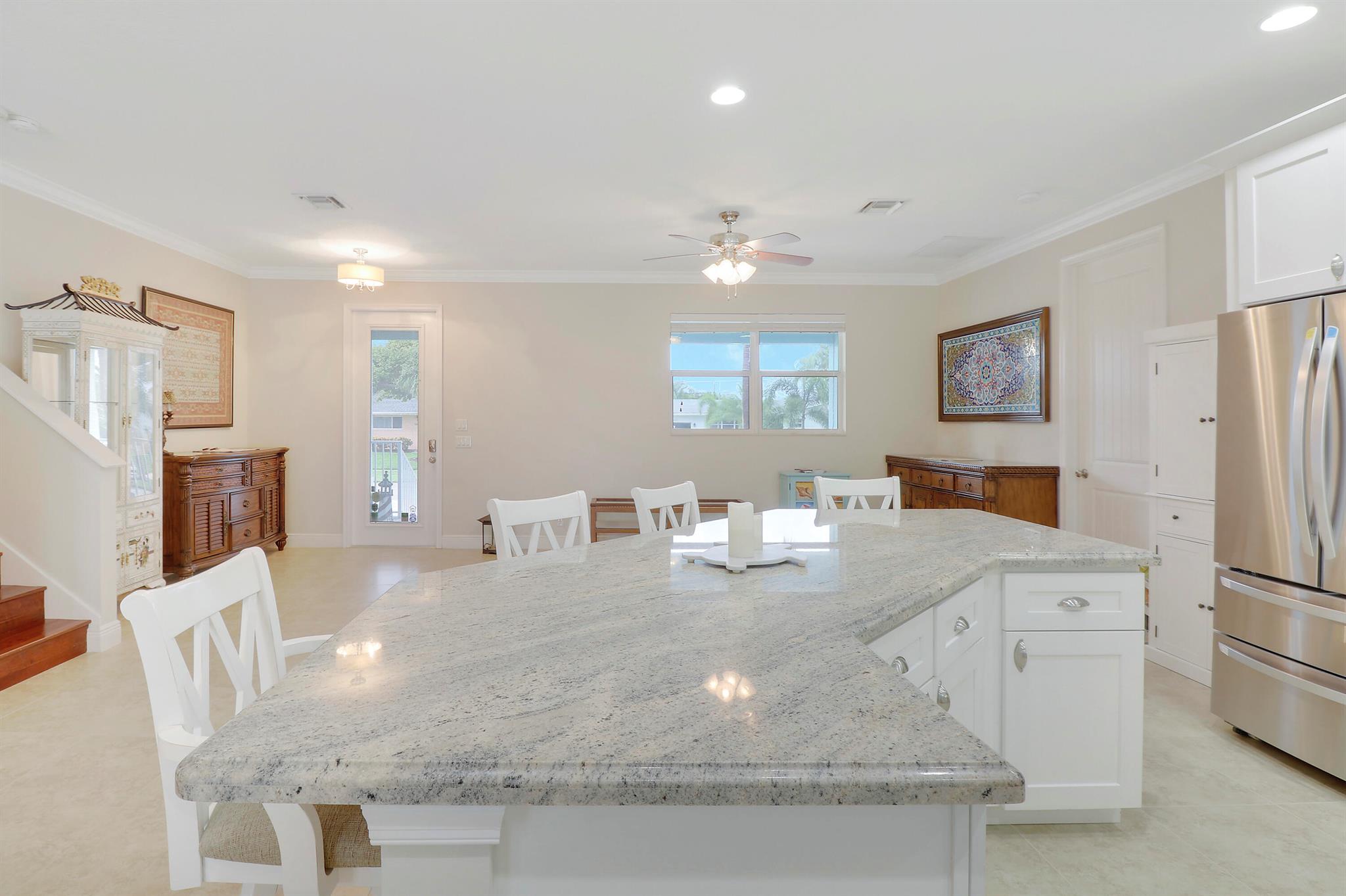 422 Harbour Road