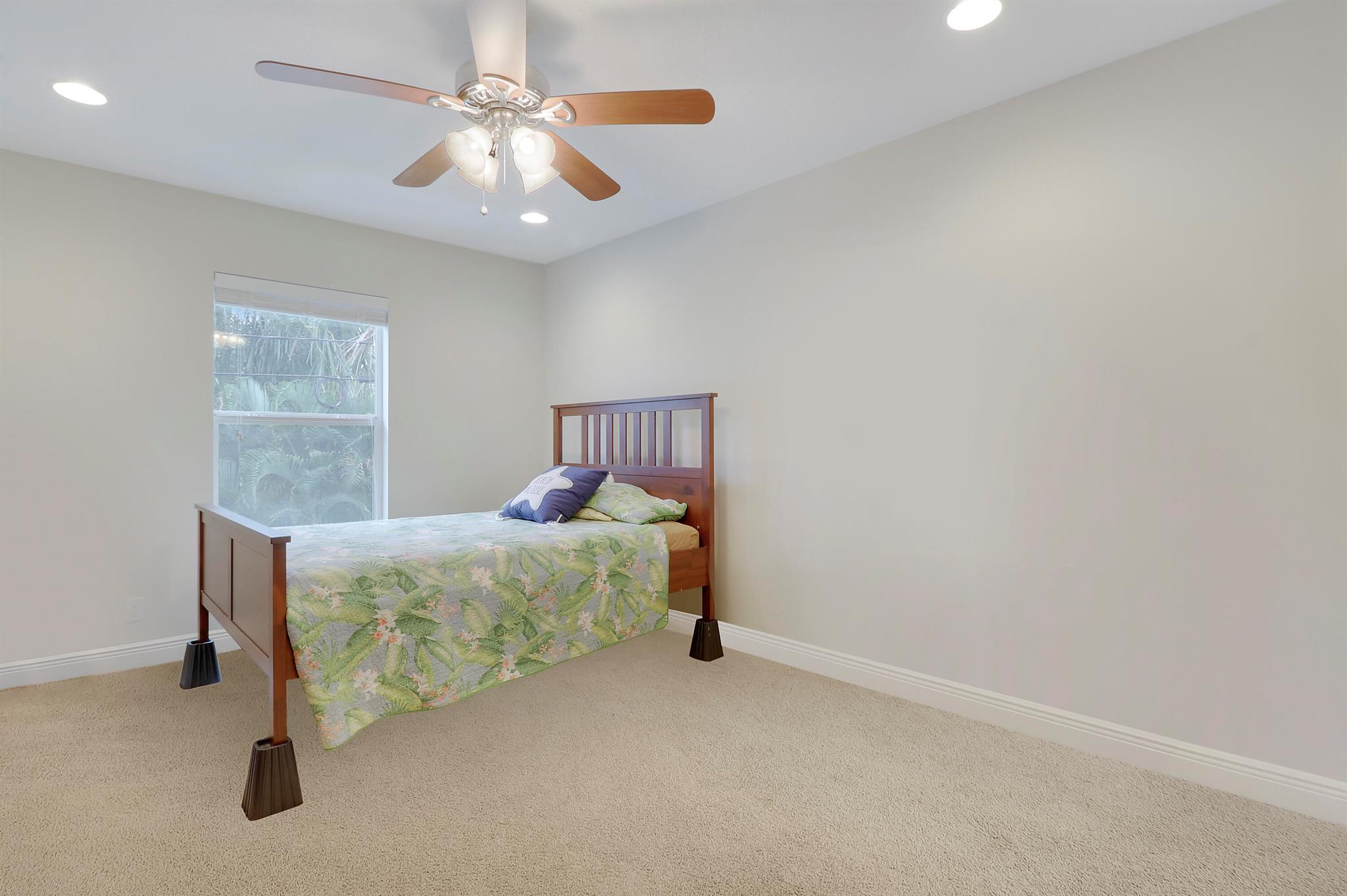 422 Harbour Road