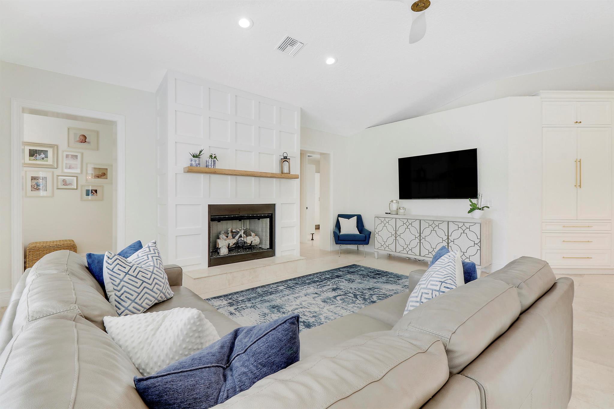 5595 Sea Biscuit Road