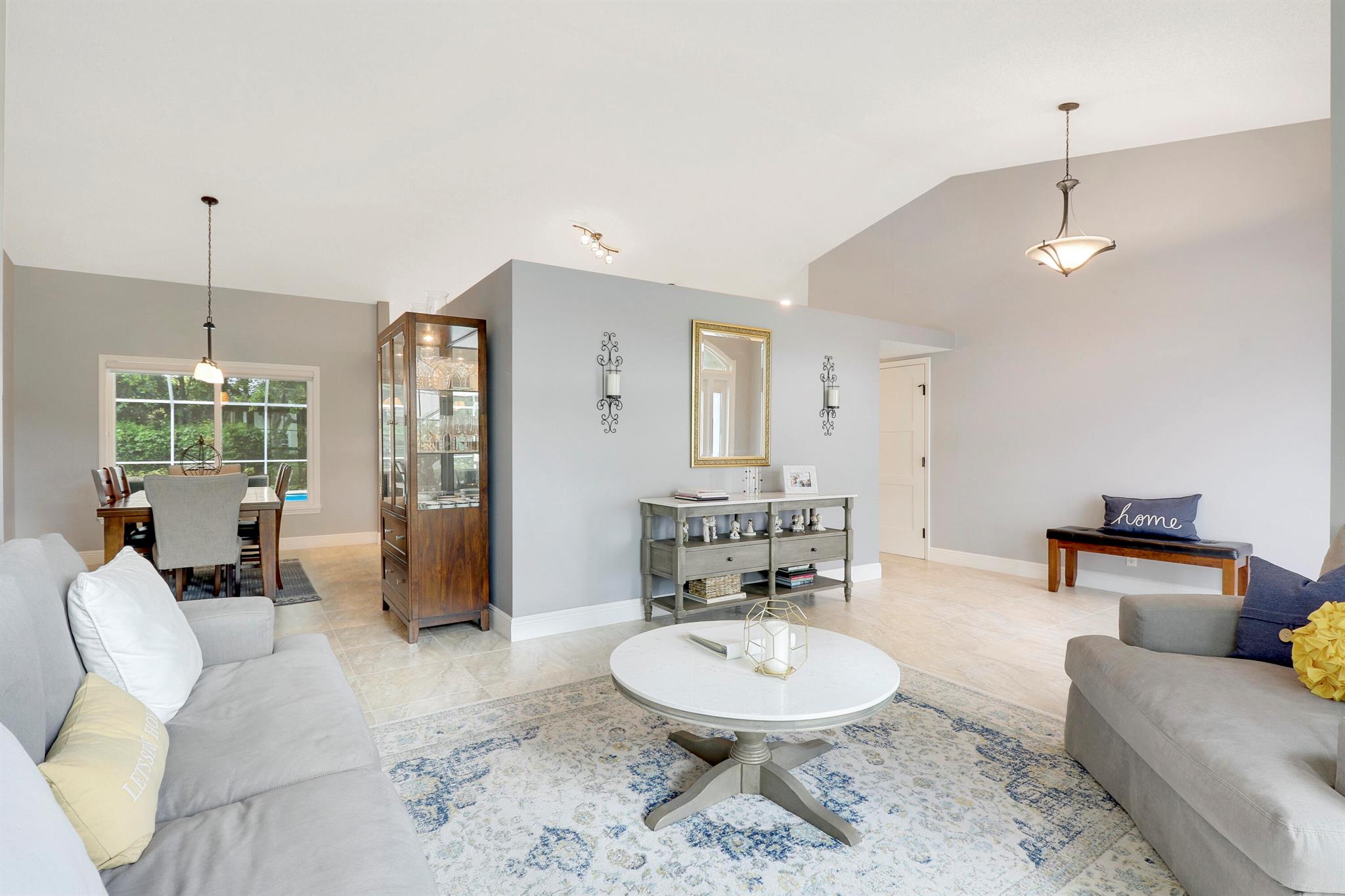 10261 Hunt Club Lane