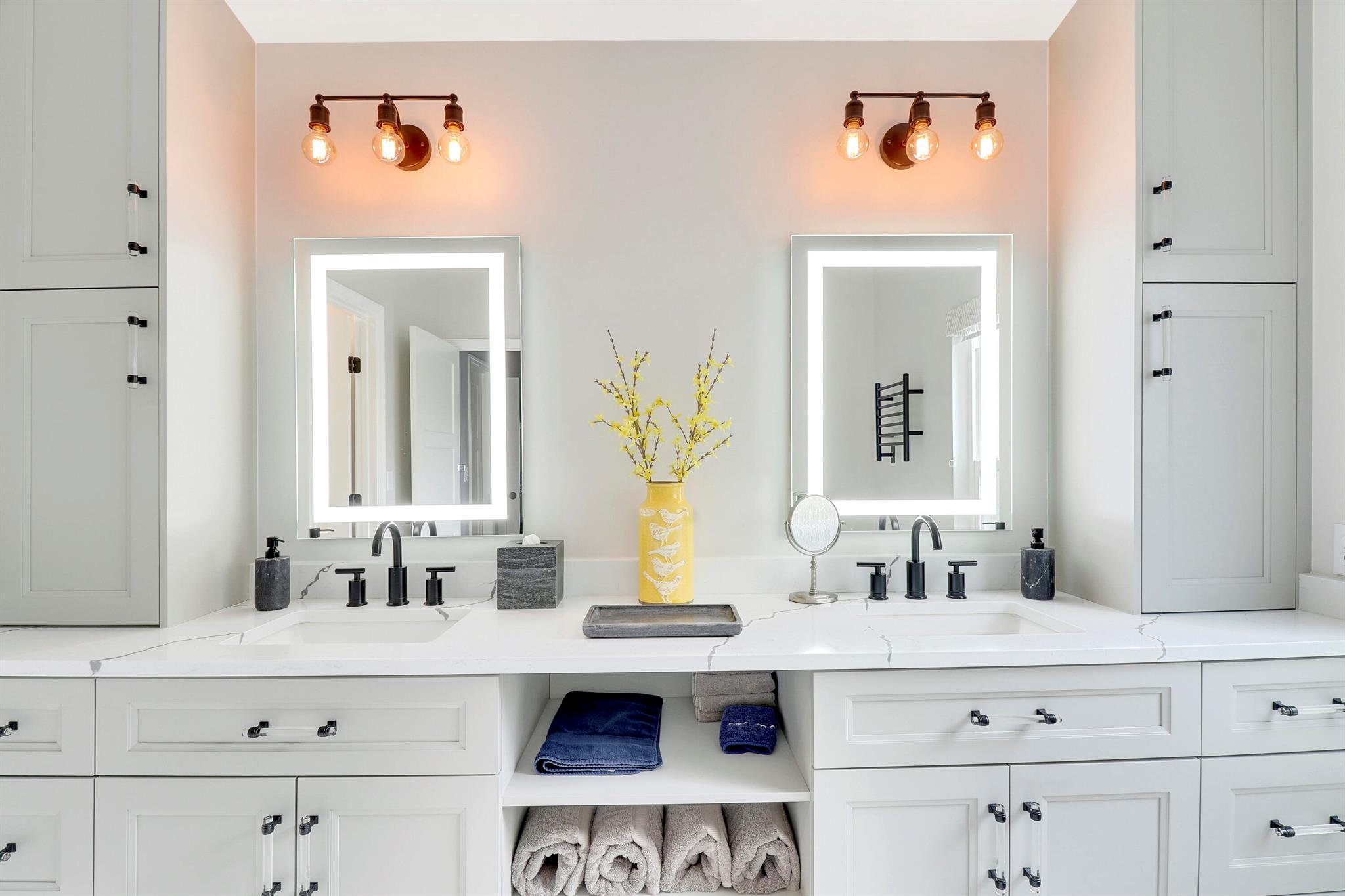 10261 Hunt Club Lane