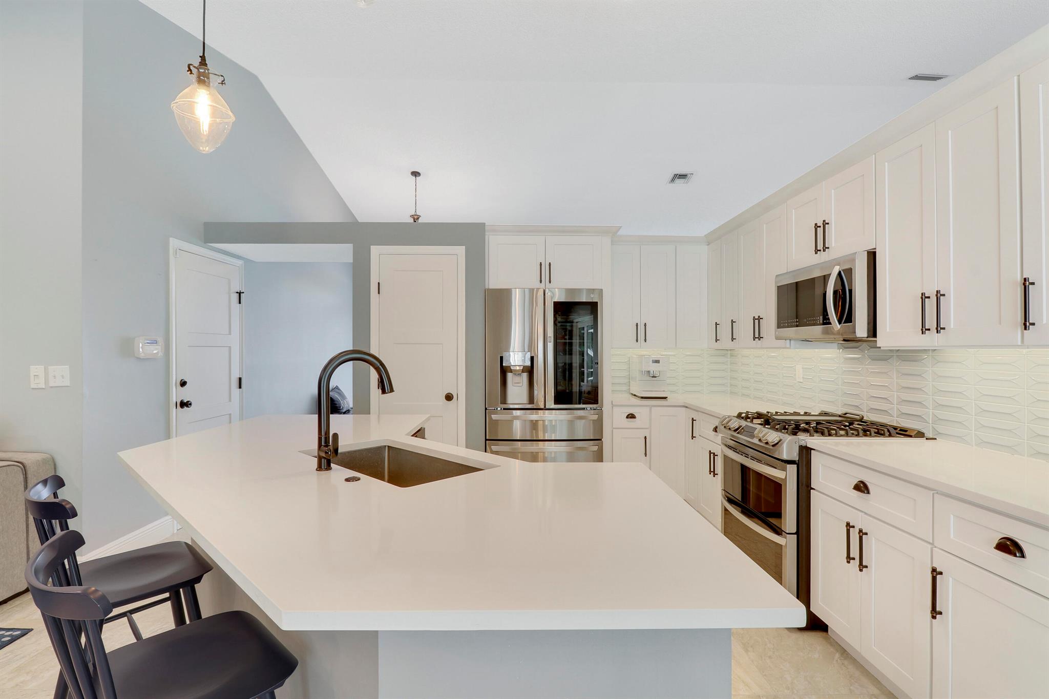 10261 Hunt Club Lane