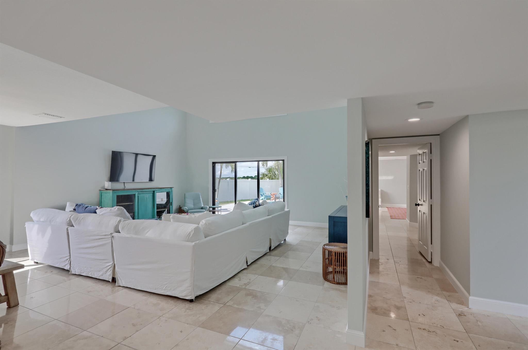 481 N Juno Lane