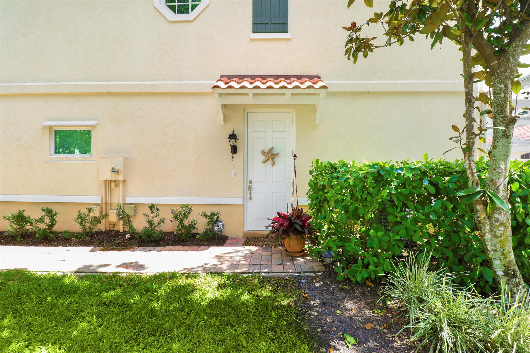 164 Soriano Drive