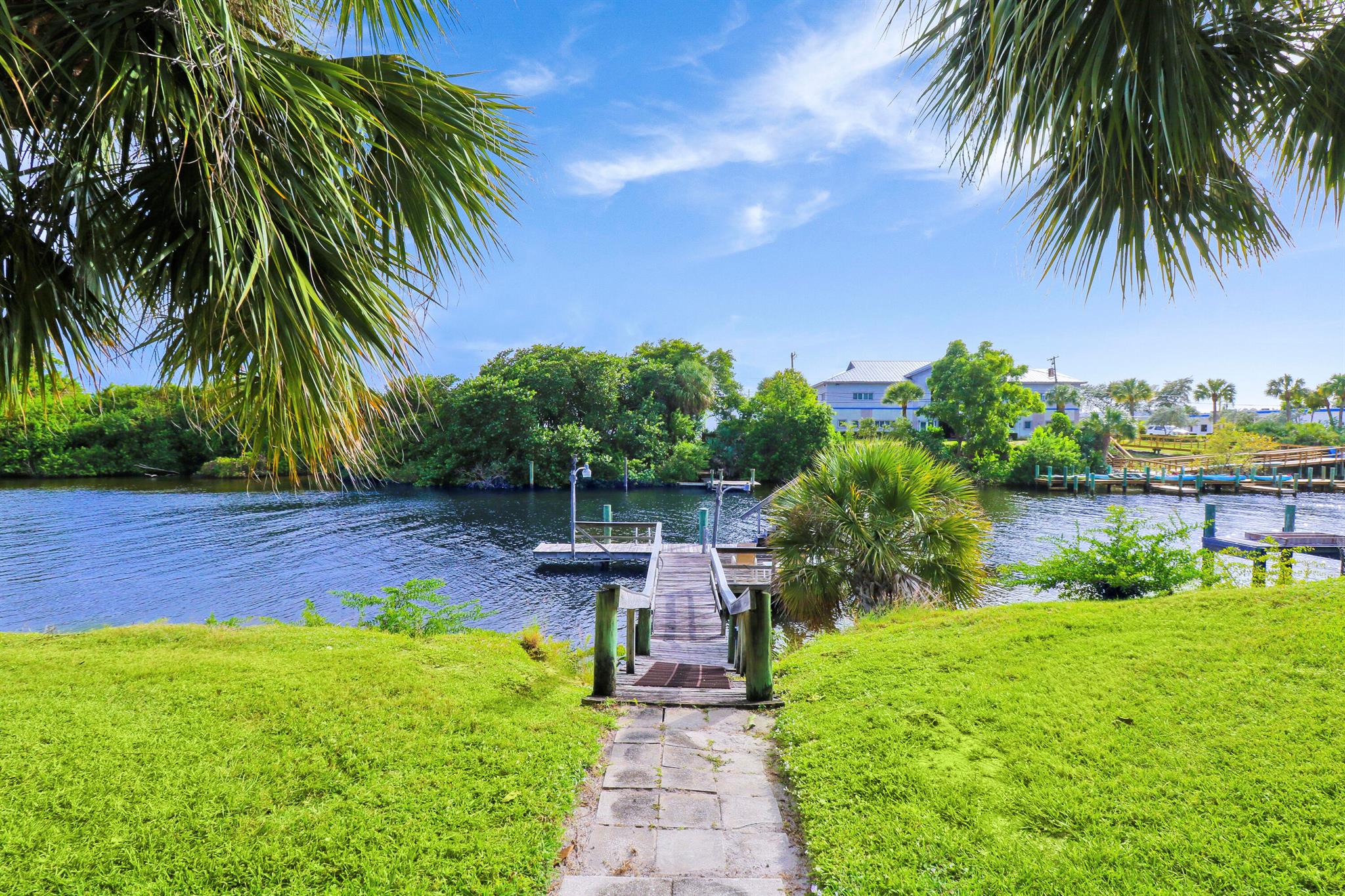 514 Anchorage Drive