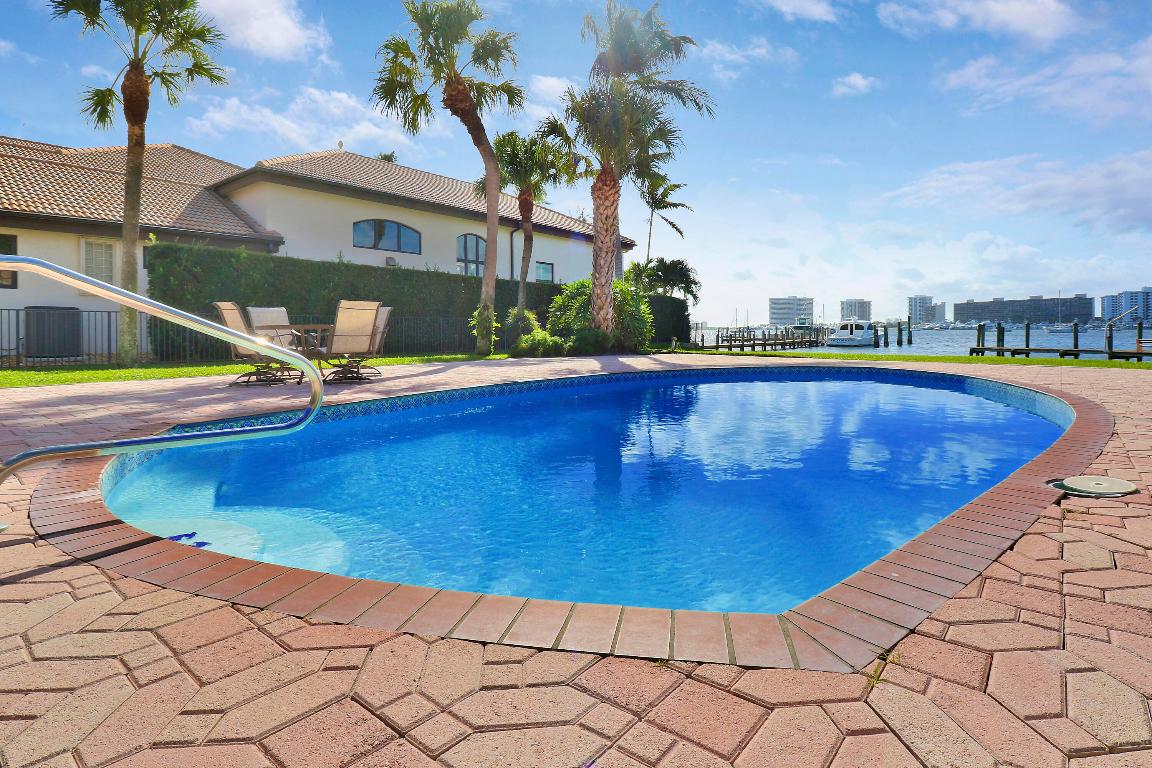 1959 Portage Landing S