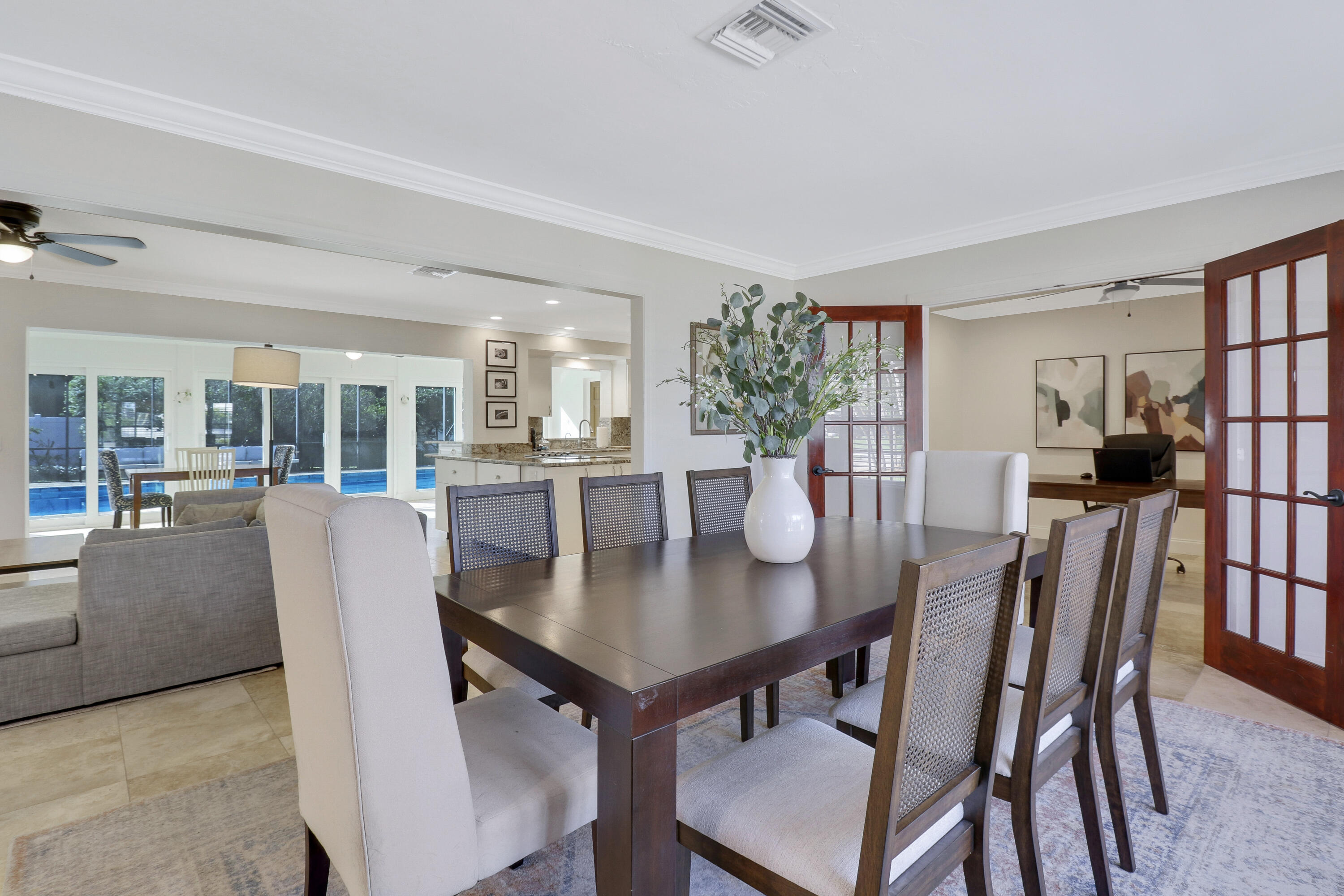 4624 Holly Drive