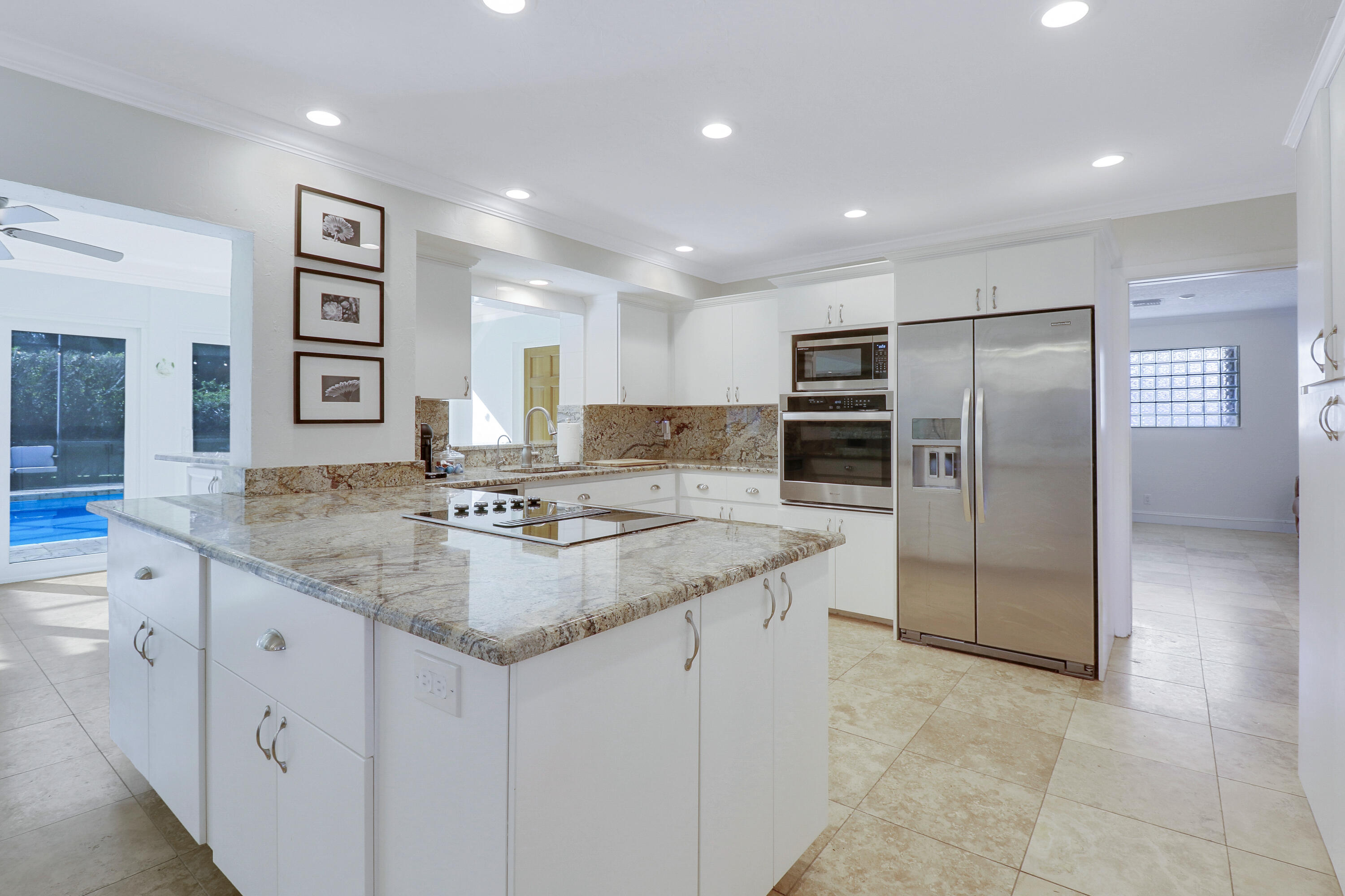 4624 Holly Drive