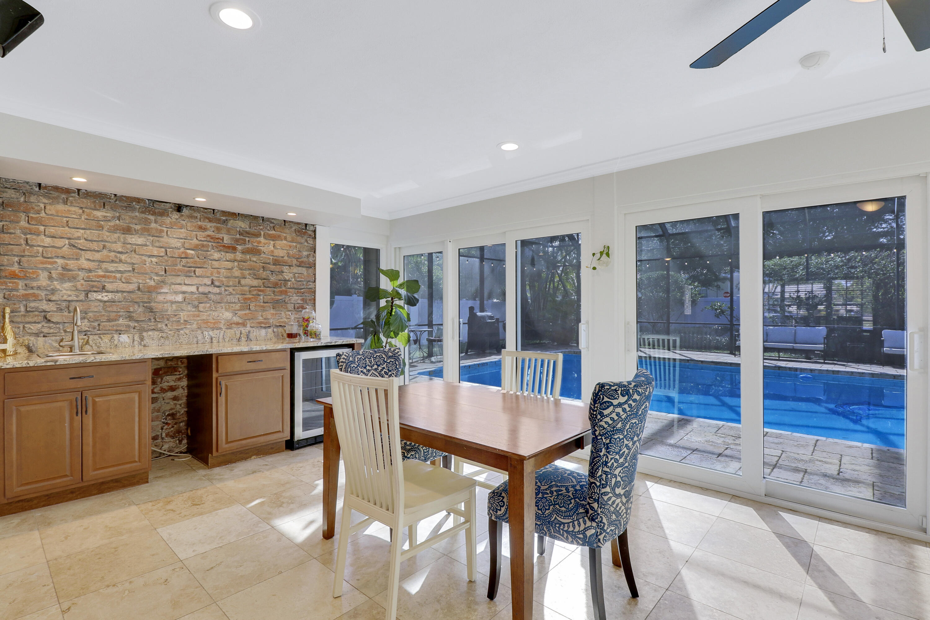 4624 Holly Drive