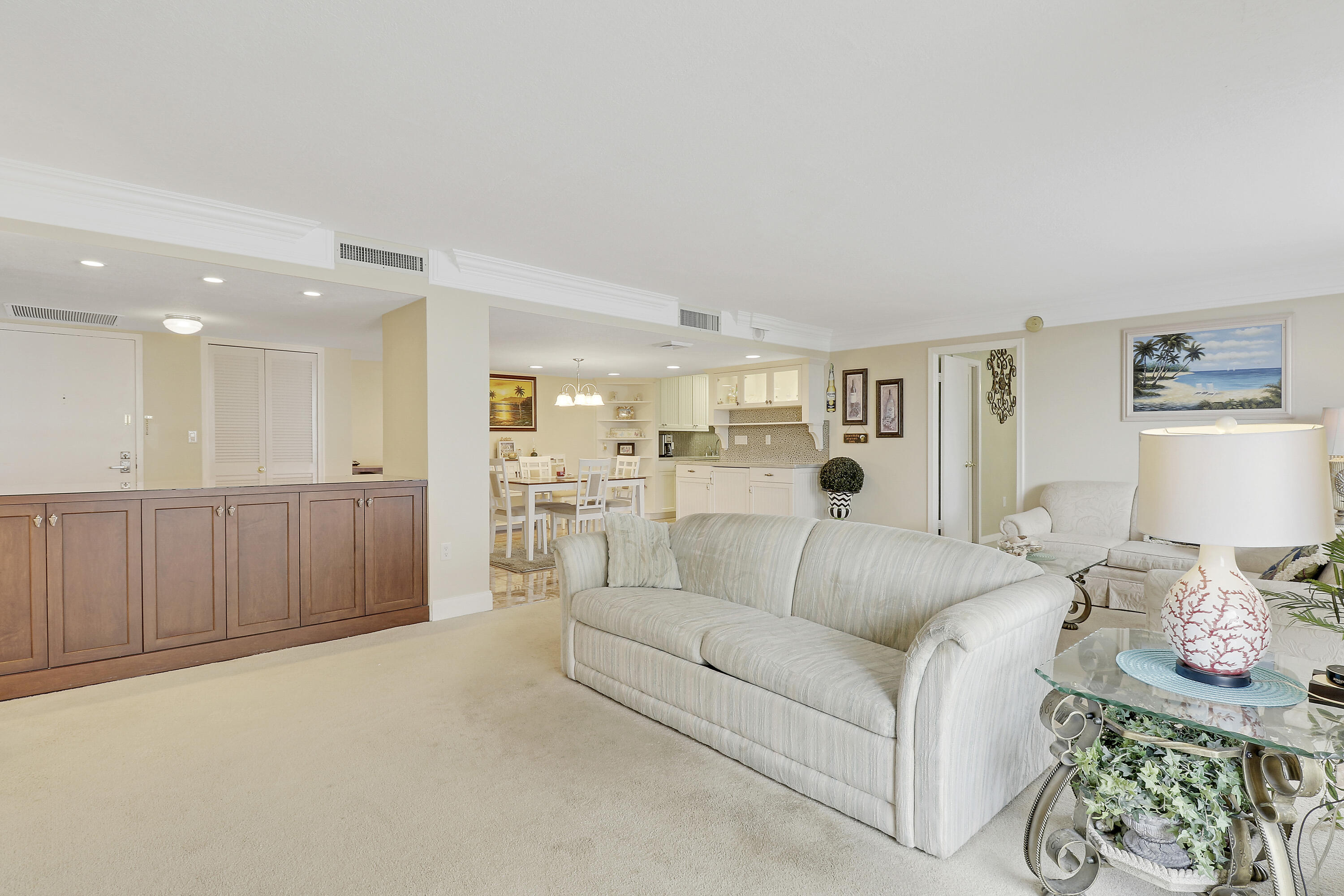4200 N Ocean Drive Unit: 1-305