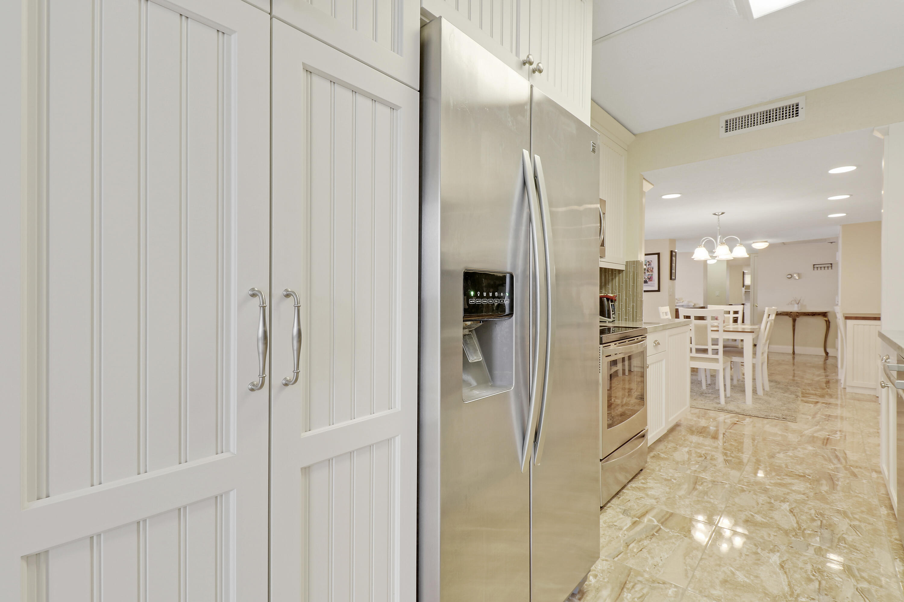 4200 N Ocean Drive Unit: 1-305