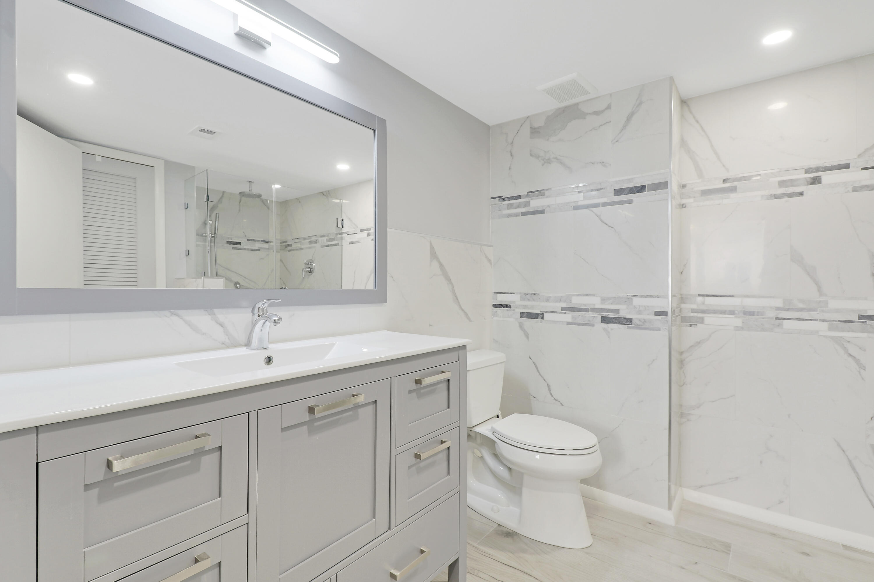 4200 N Ocean Drive Unit: 1-305