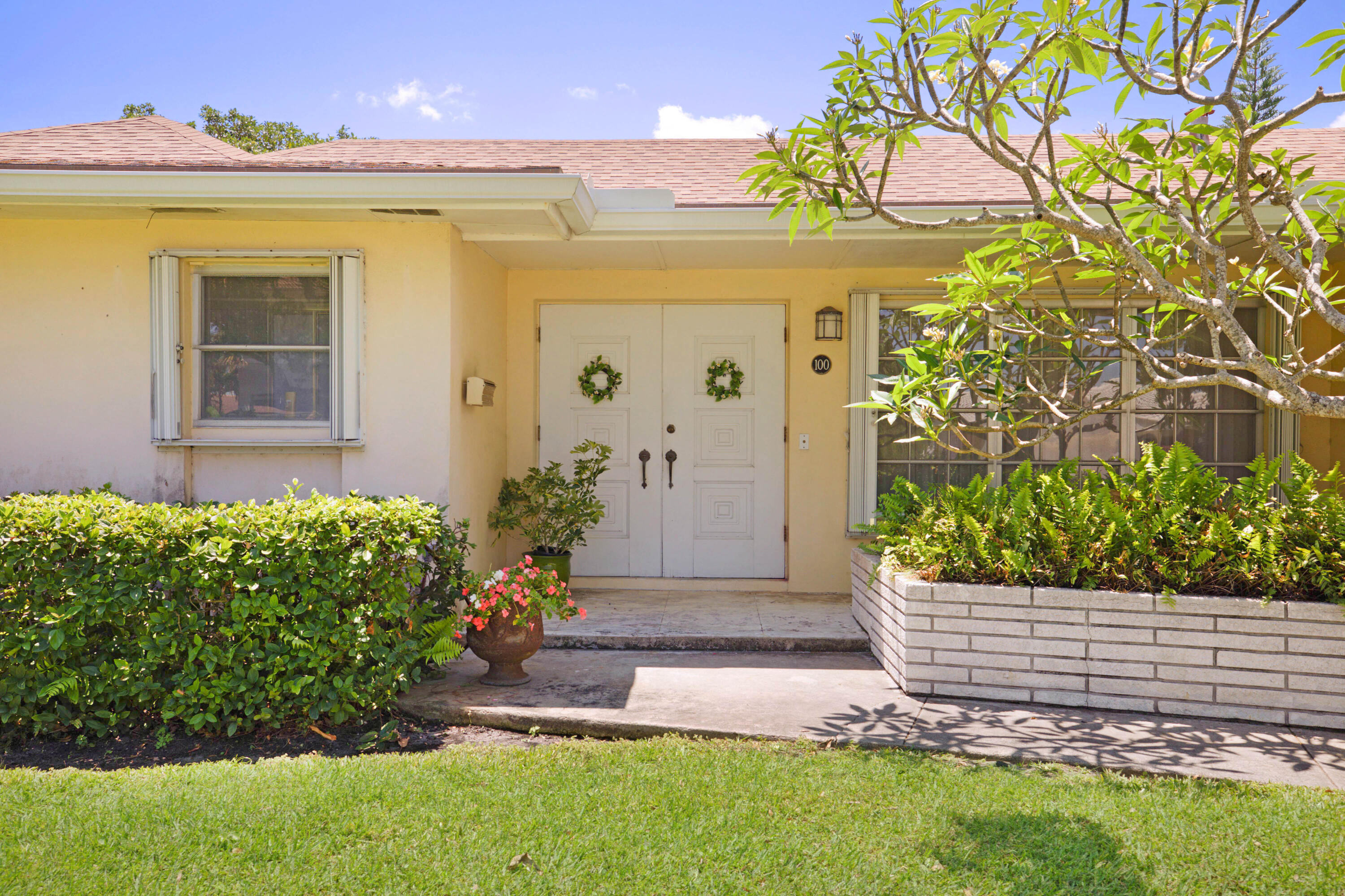 100 Gulfstream Road