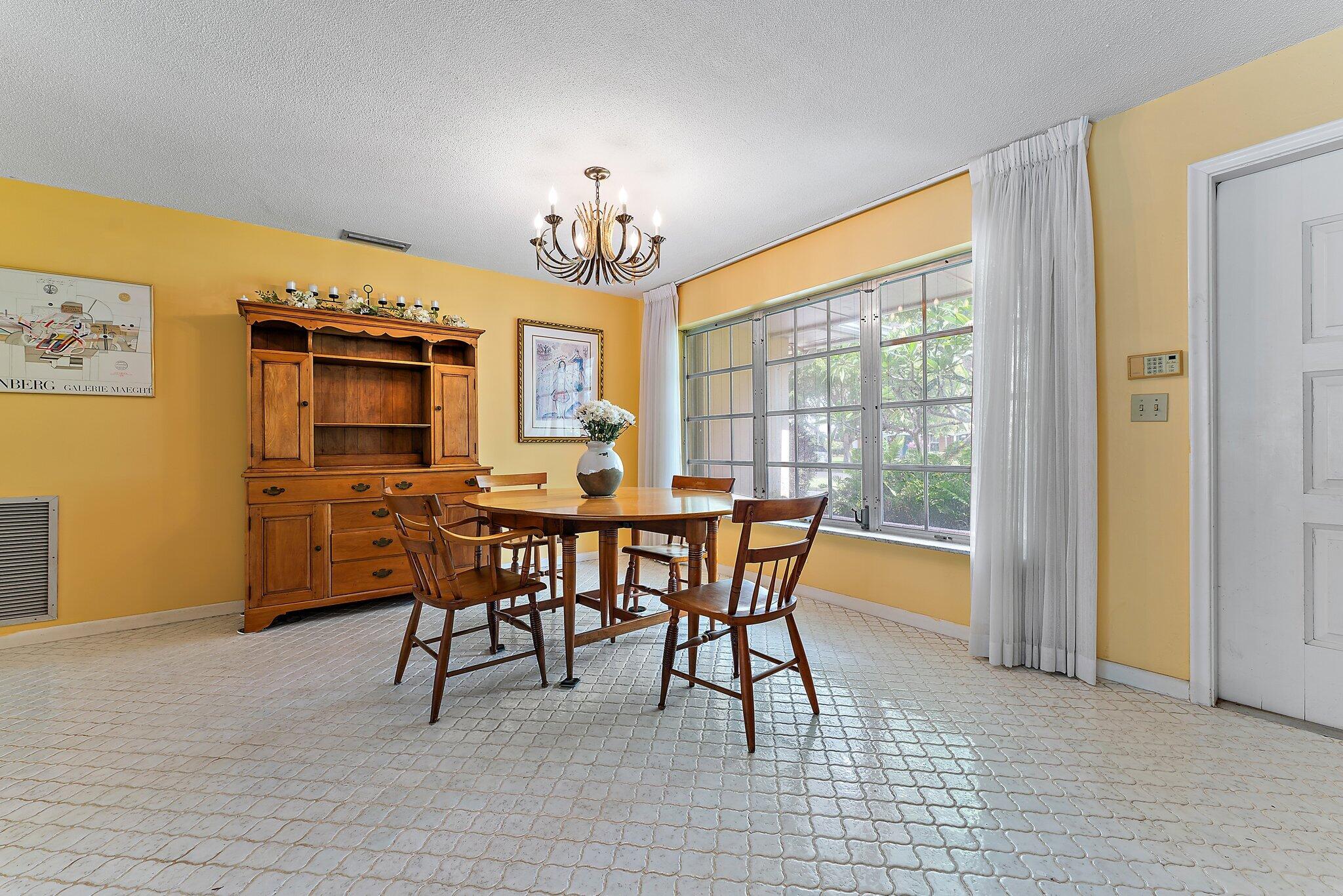 100 Gulfstream Road