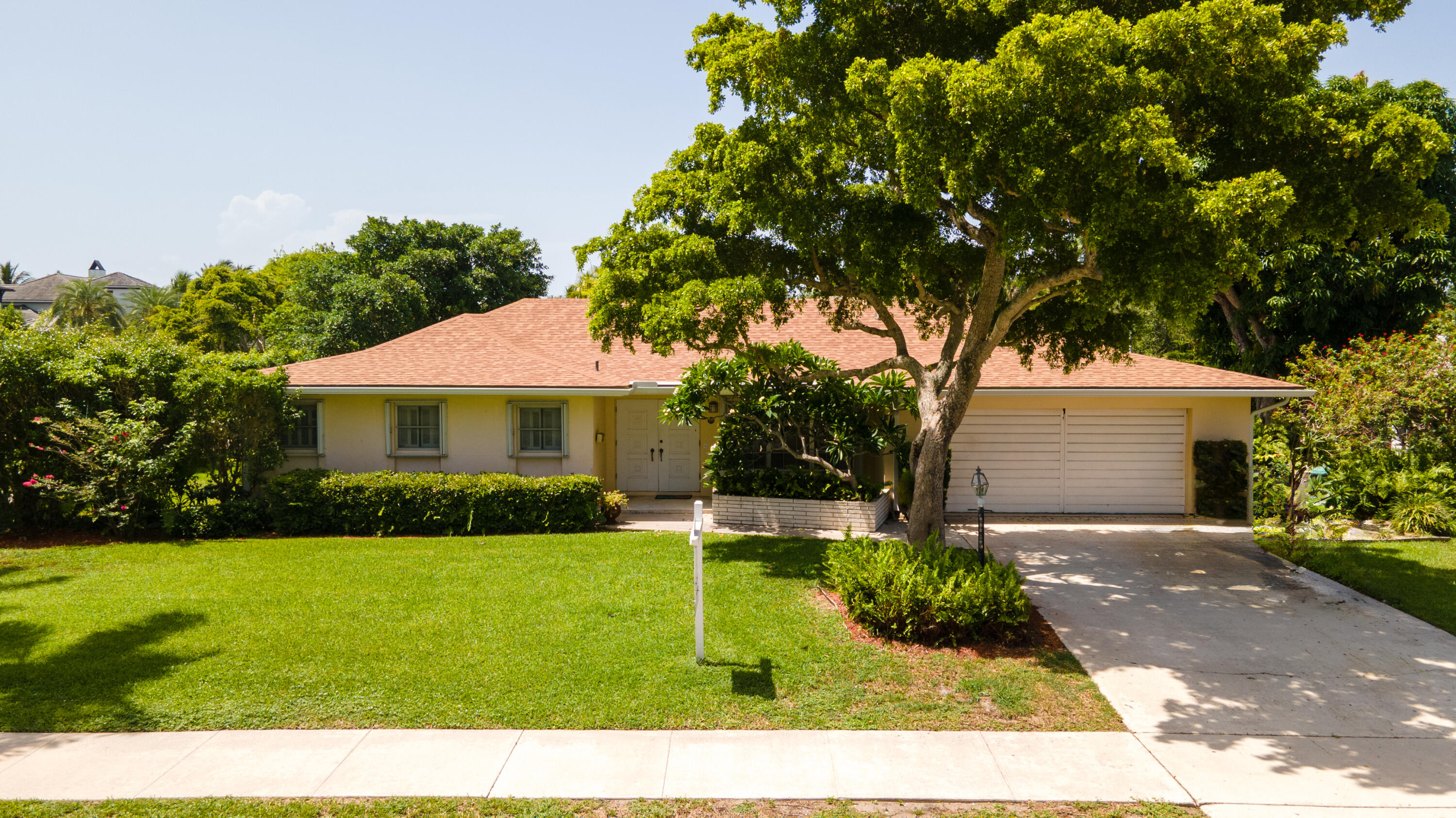 100 Gulfstream Road