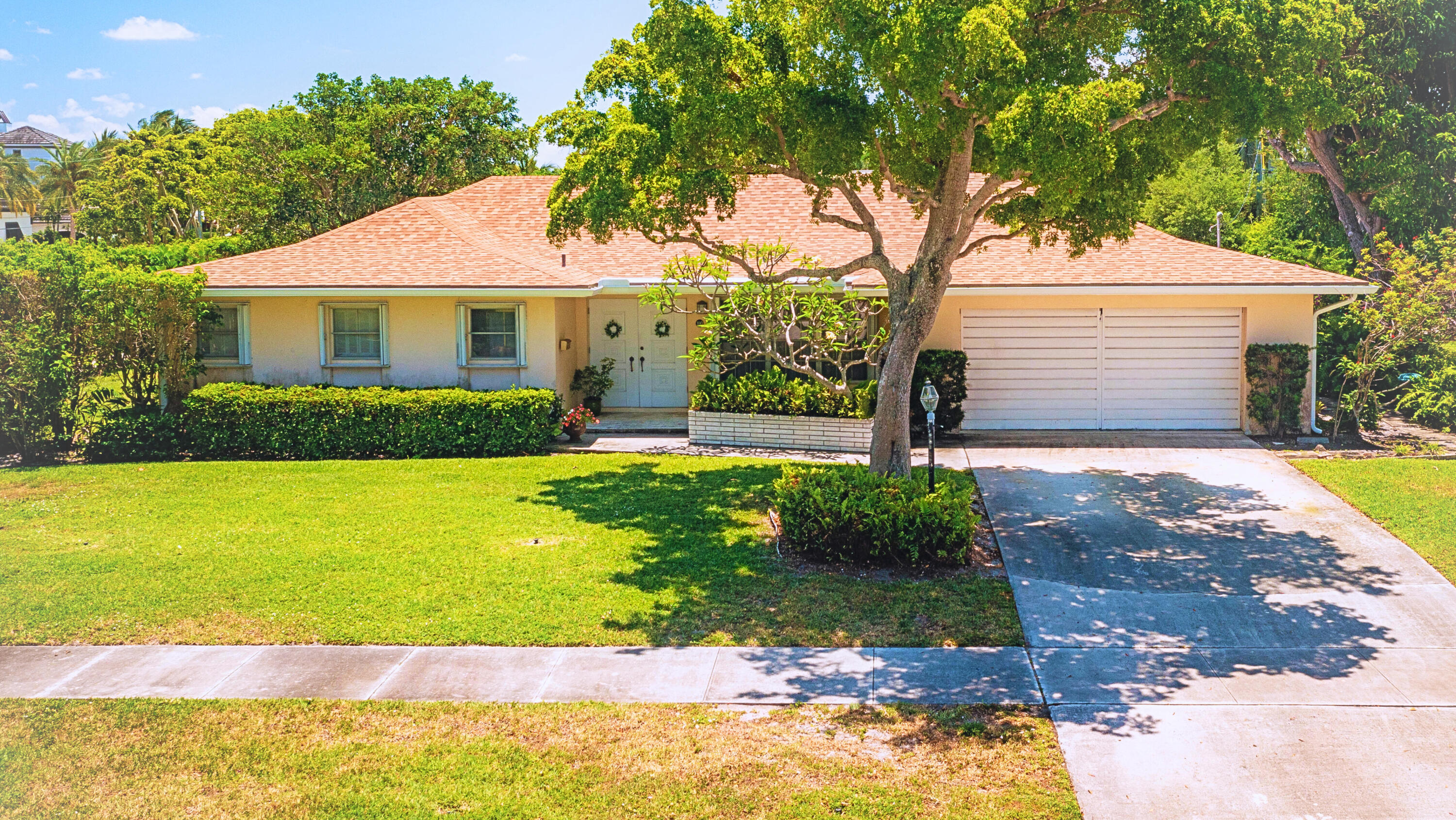 100 Gulfstream Road