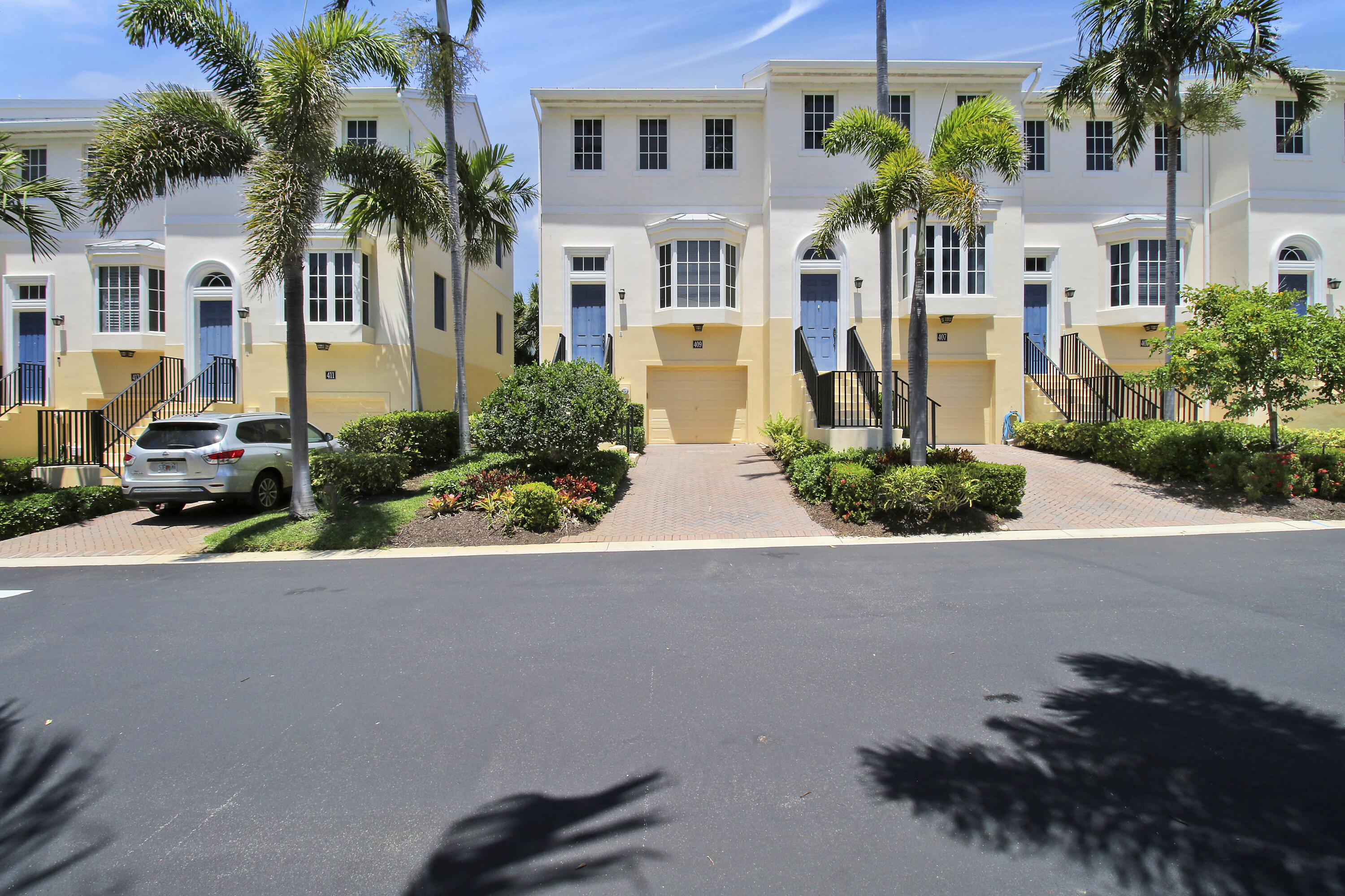 409 Juno Dunes Way