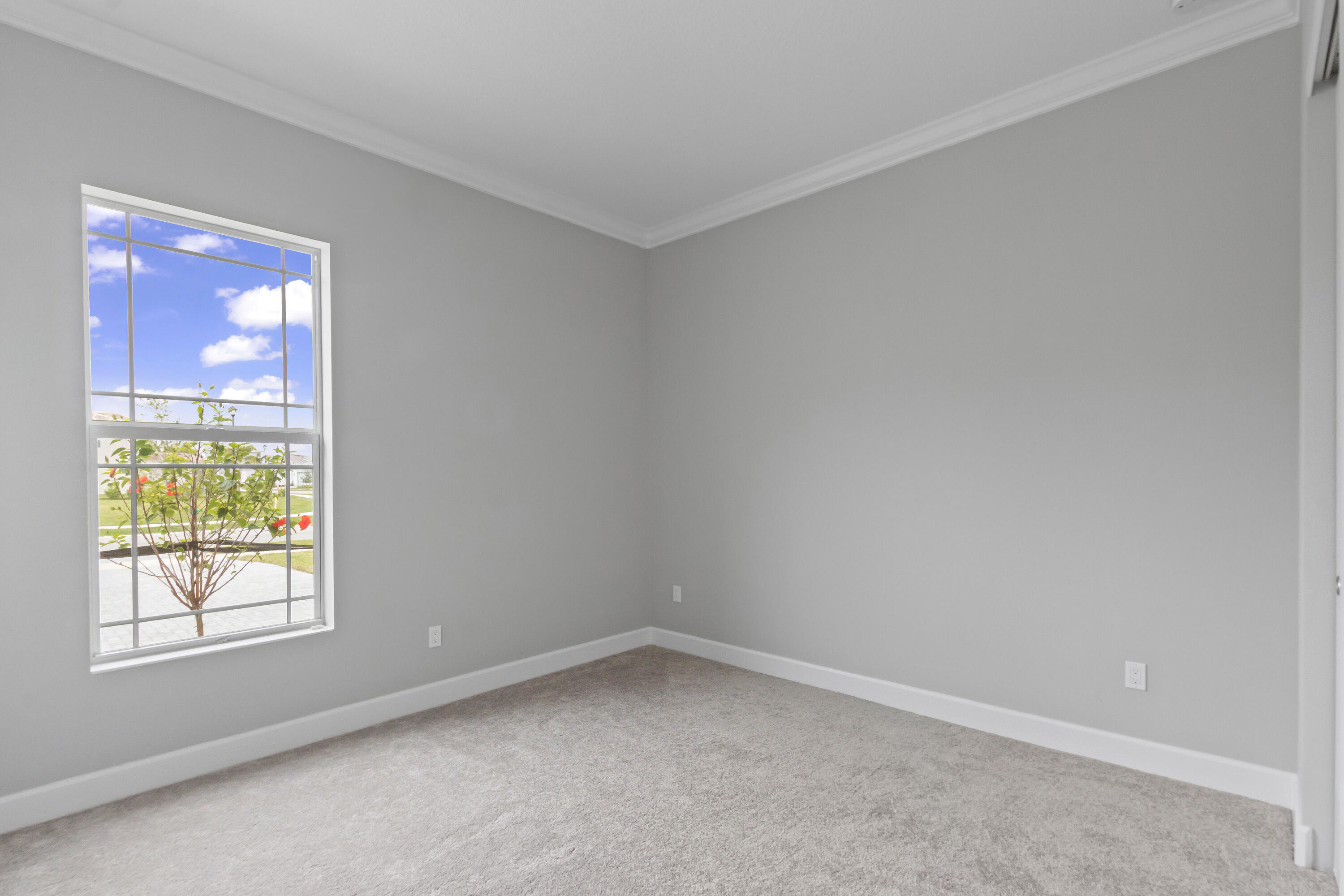 5182 Liberty Lane
