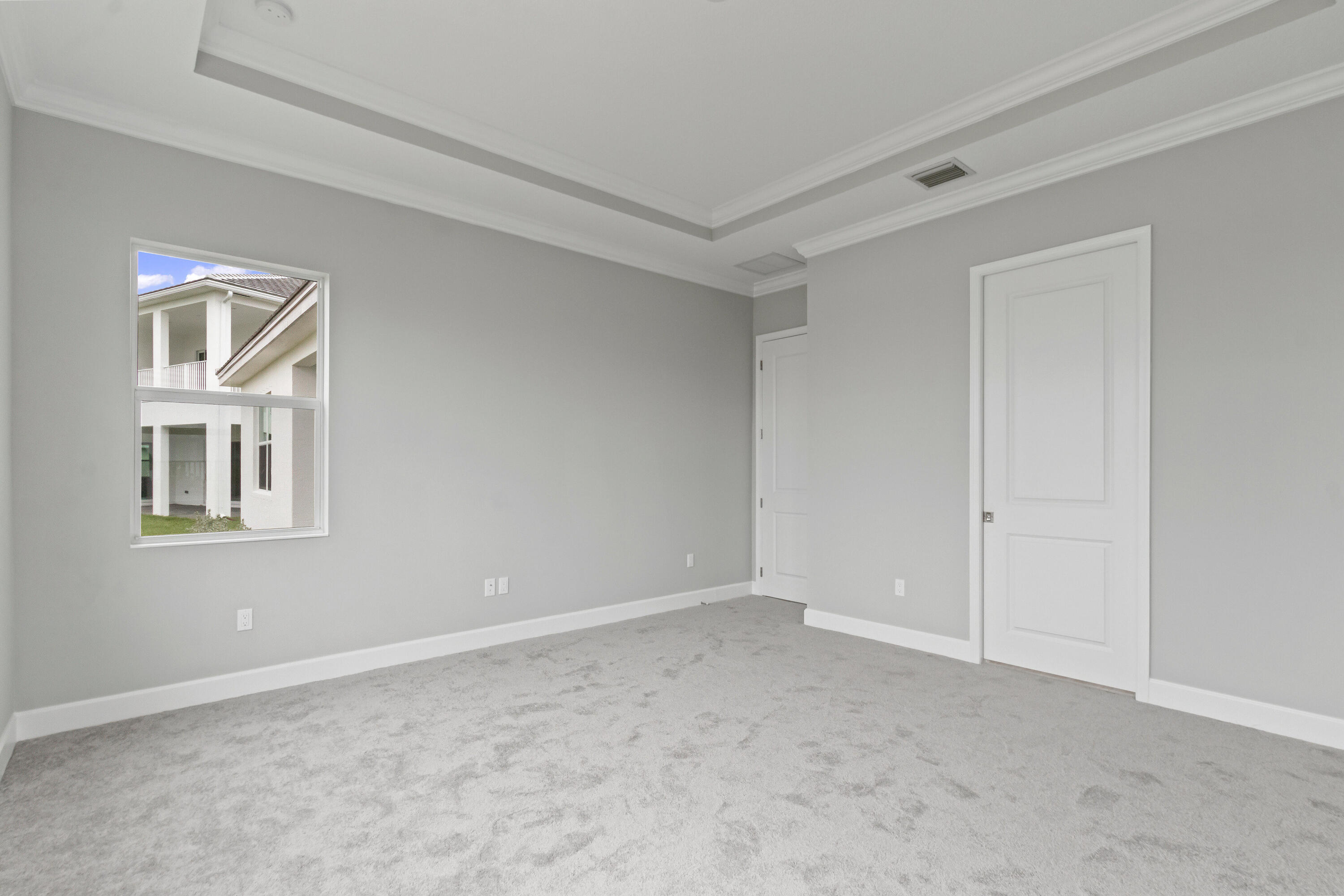 5182 Liberty Lane