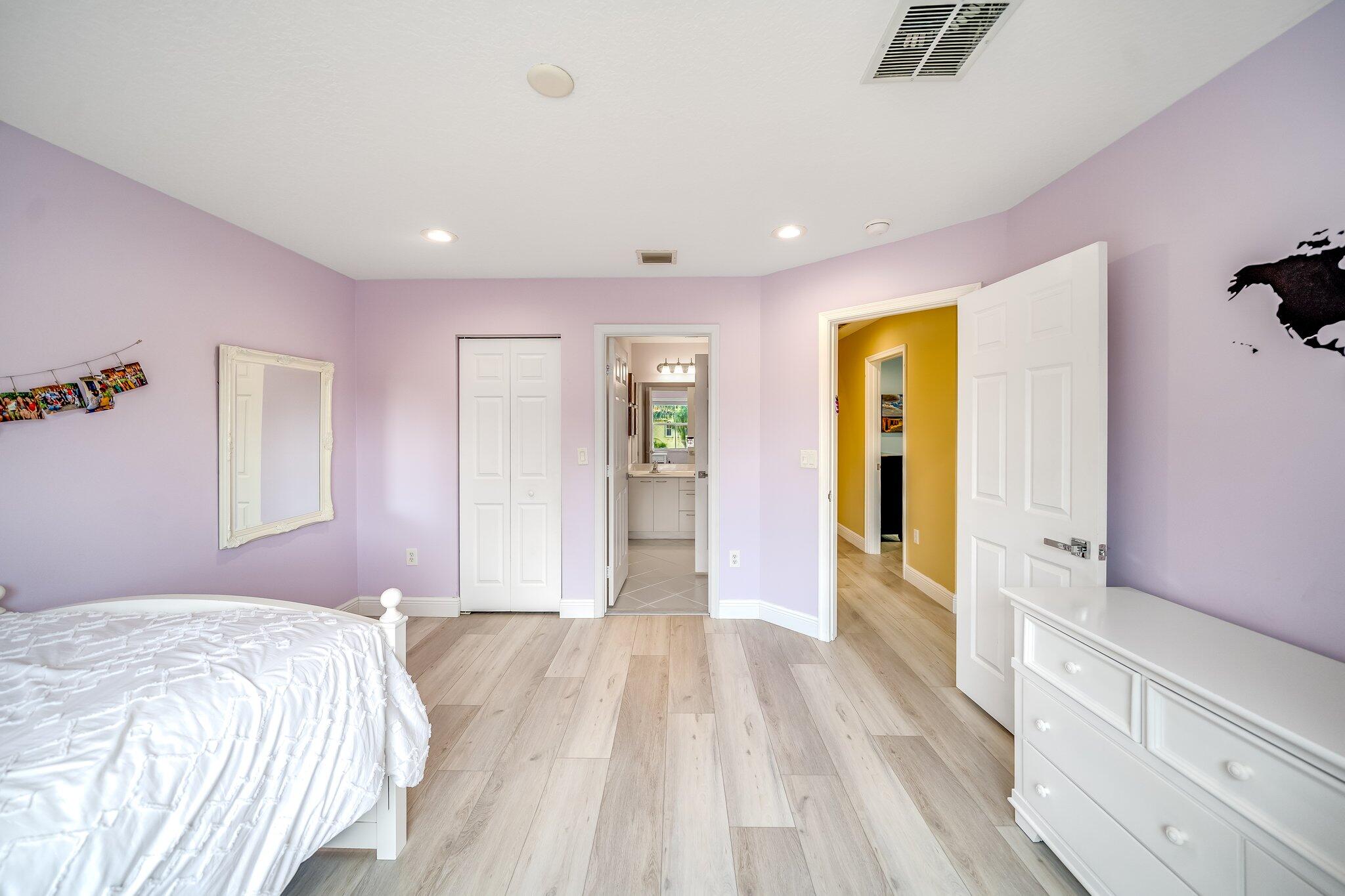 3160 Hartridge Terrace
