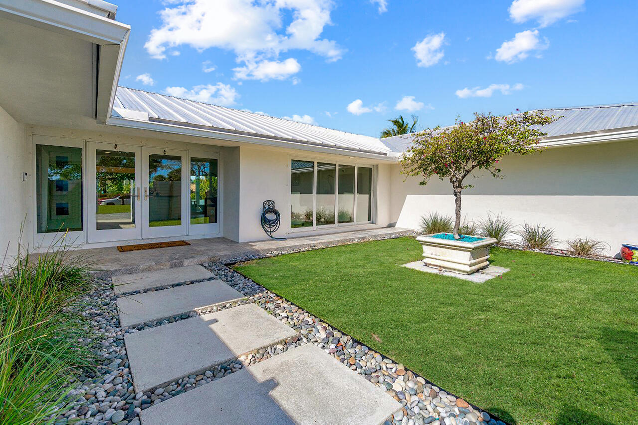 544 Anchorage Drive