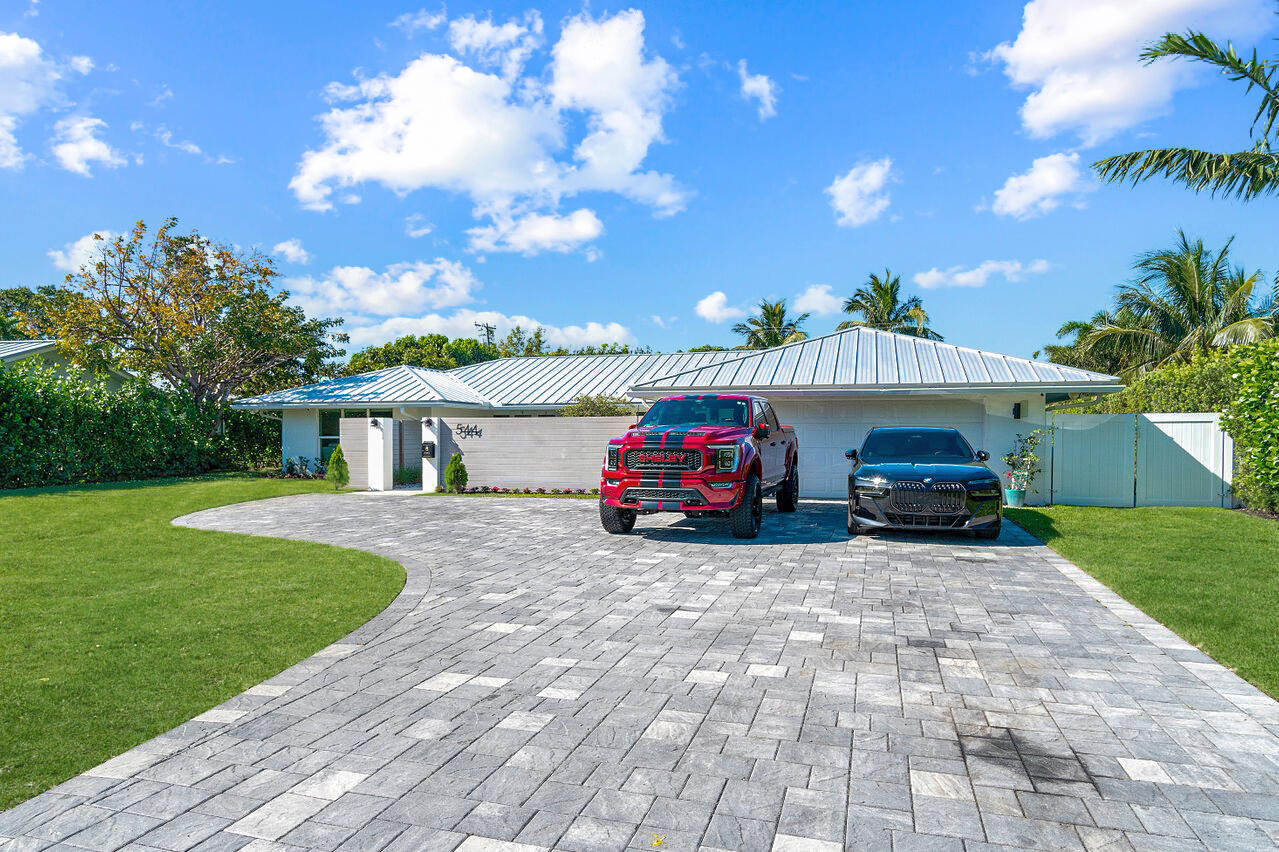 544 Anchorage Drive
