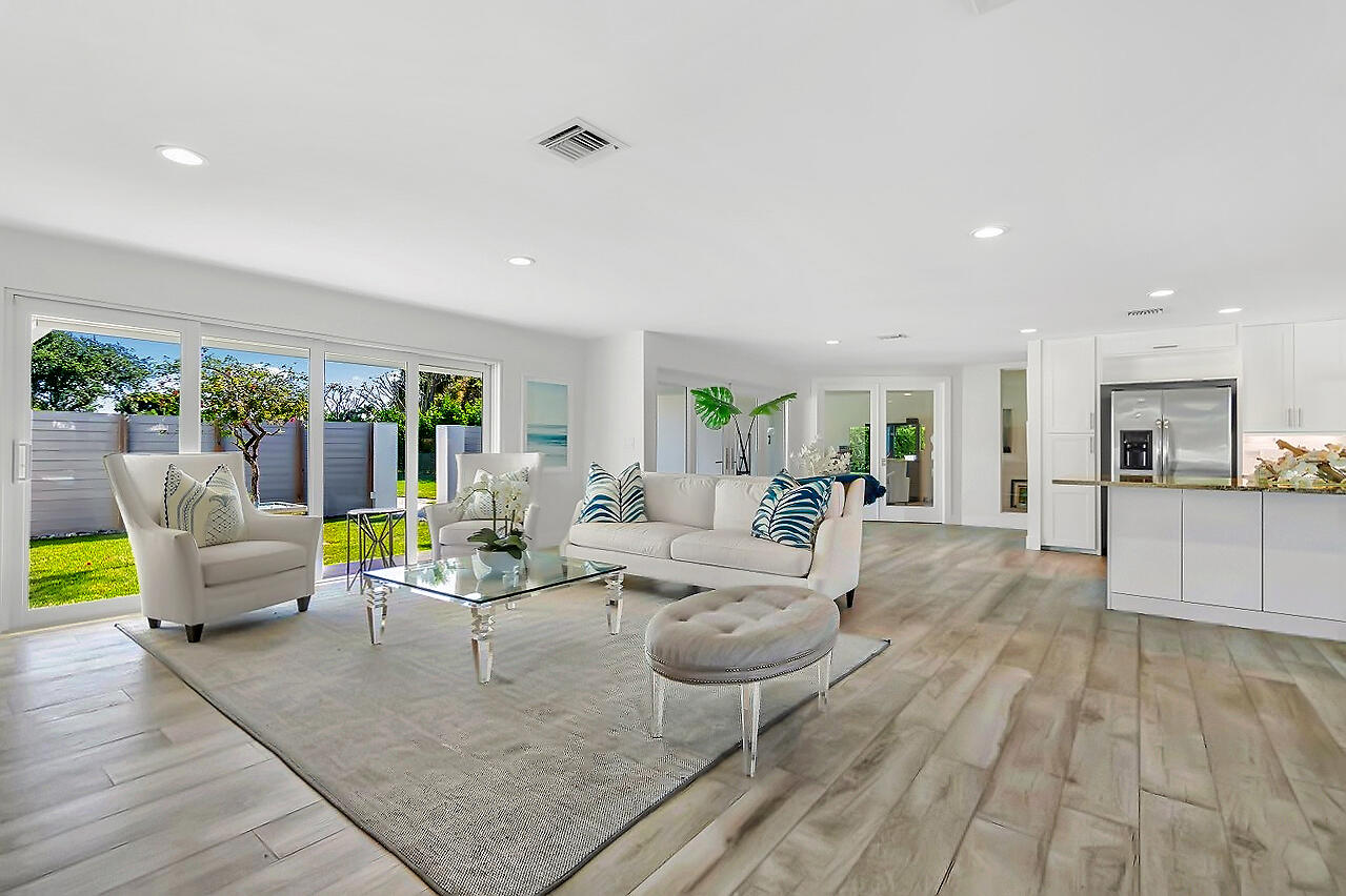 544 Anchorage Drive