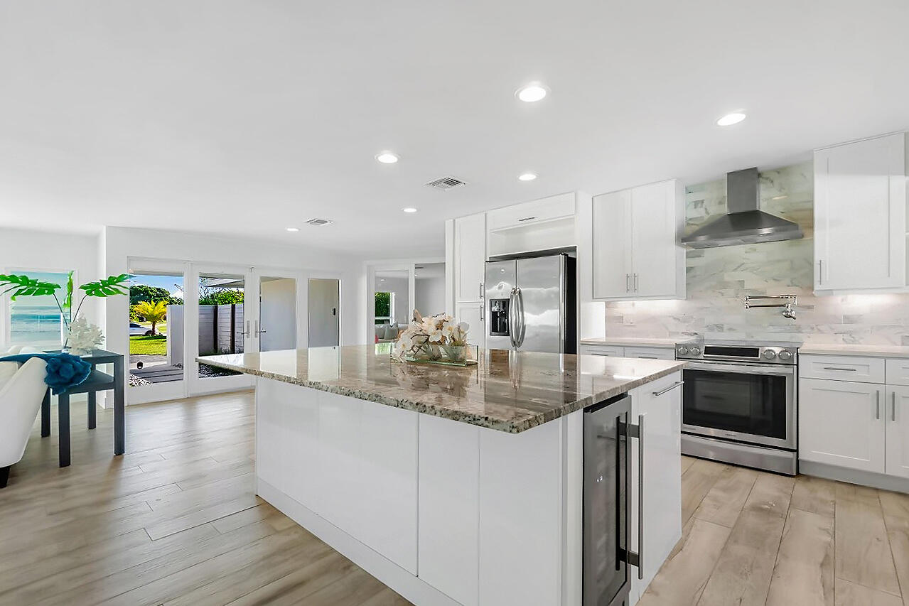 544 Anchorage Drive