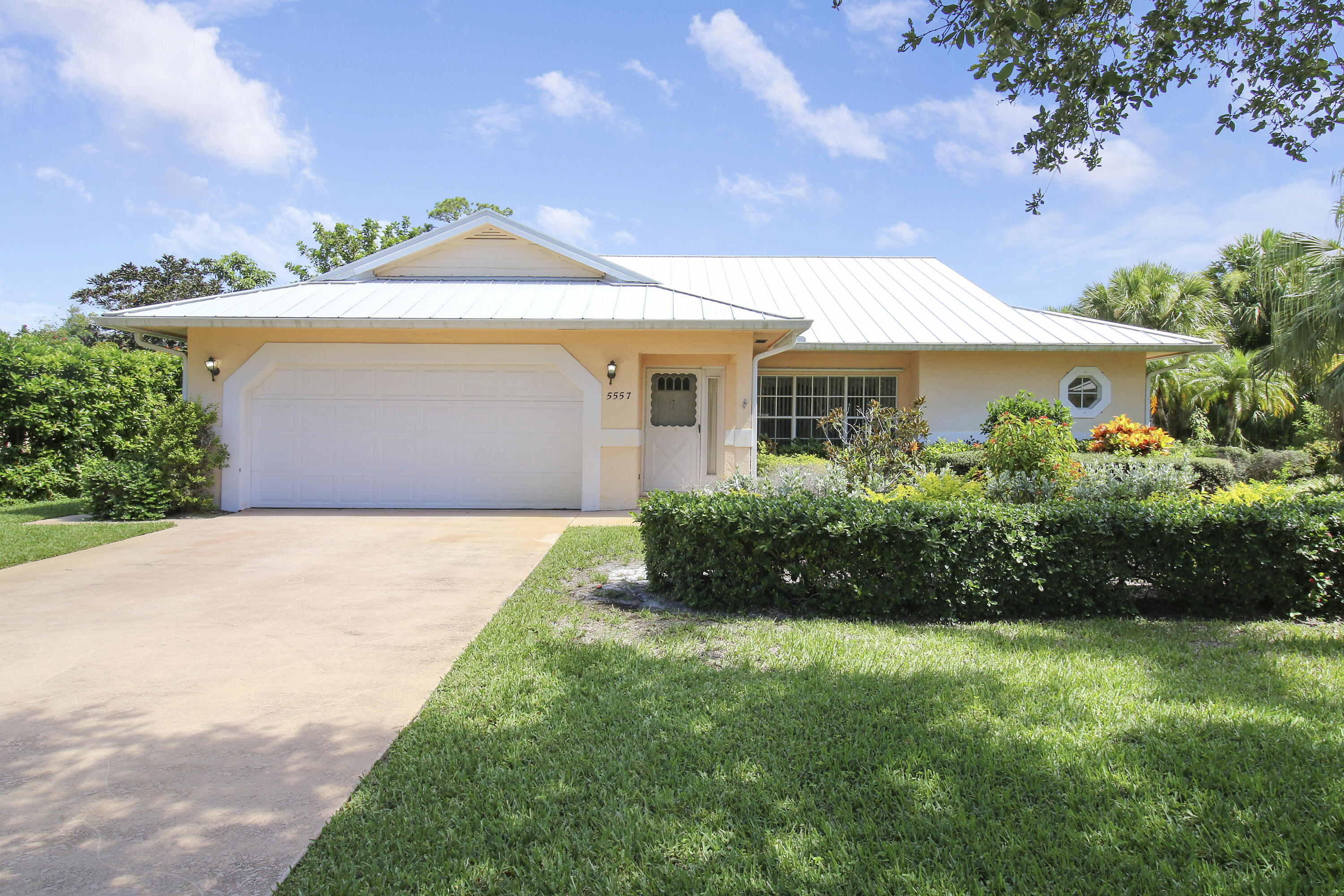 5557 SE Running Oaks Circle