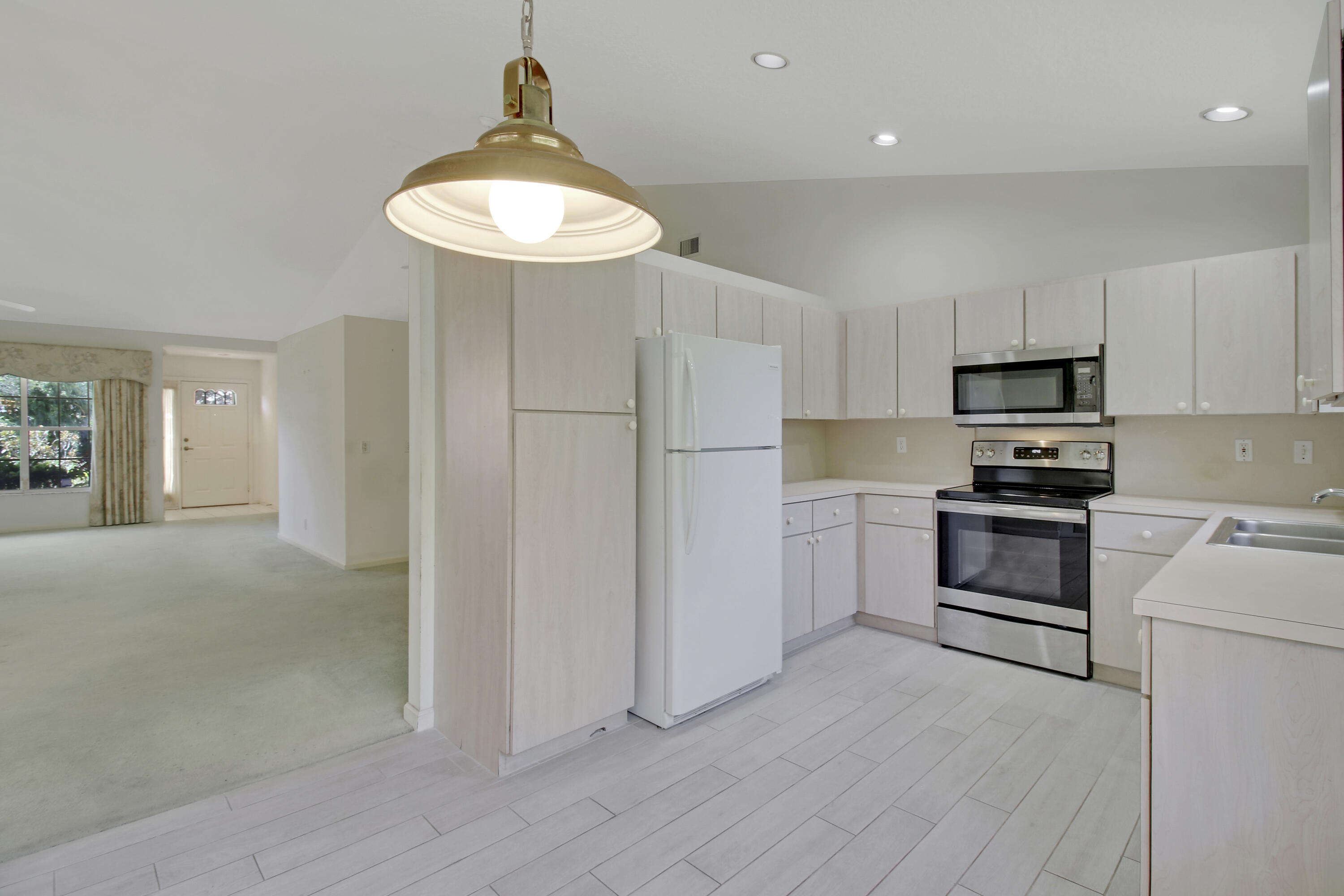 5557 SE Running Oaks Circle