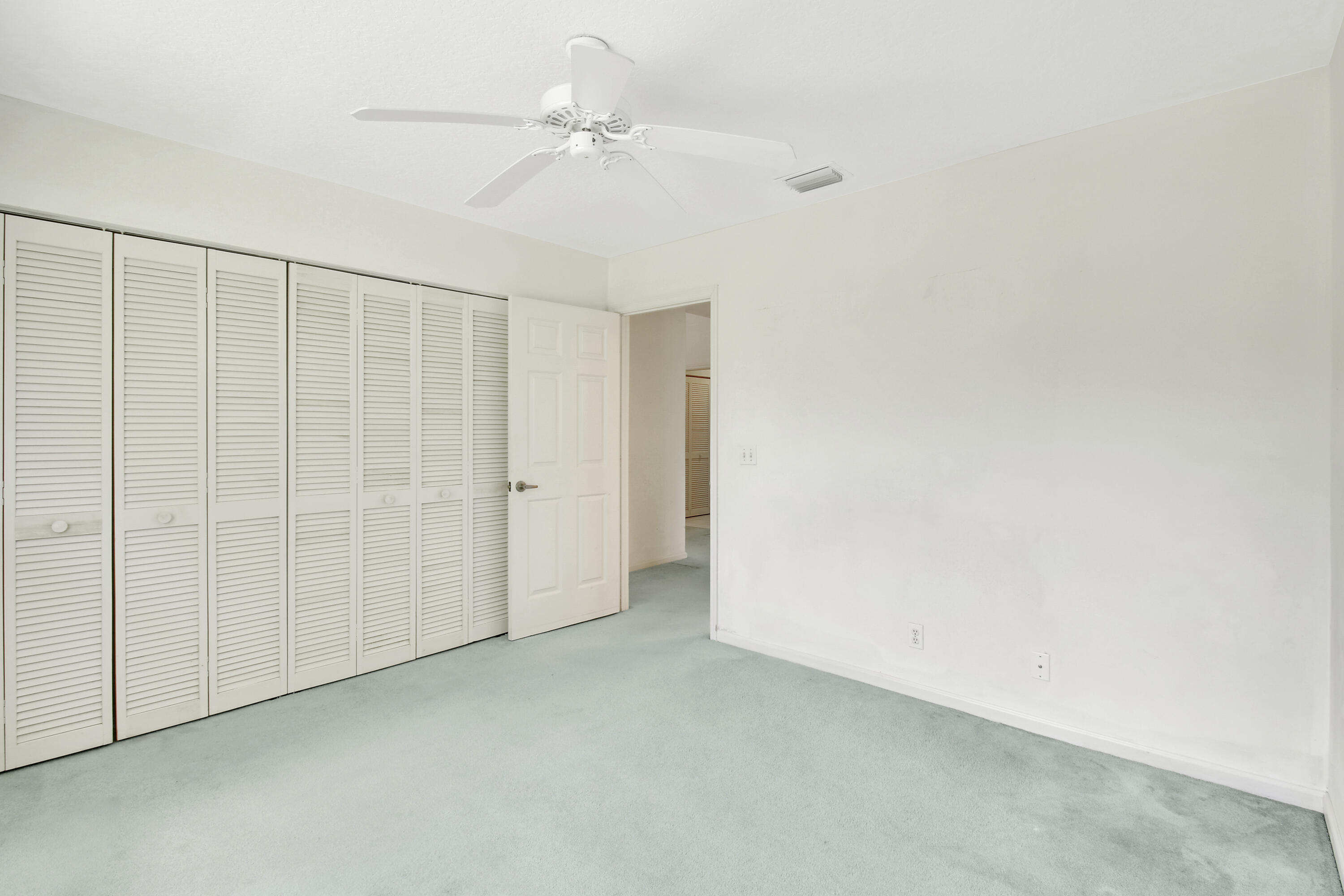 5557 SE Running Oaks Circle