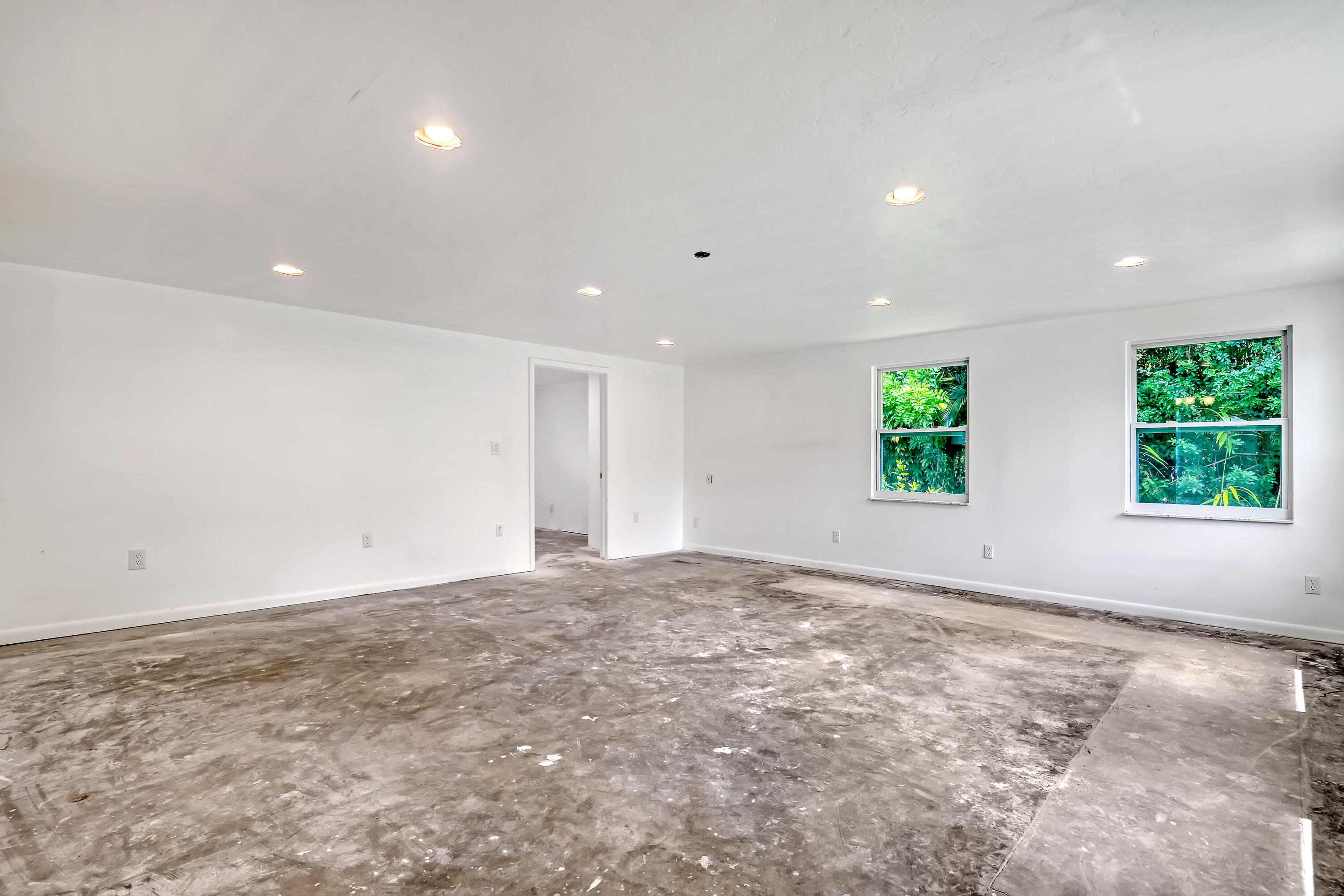 528 Kingfish Road