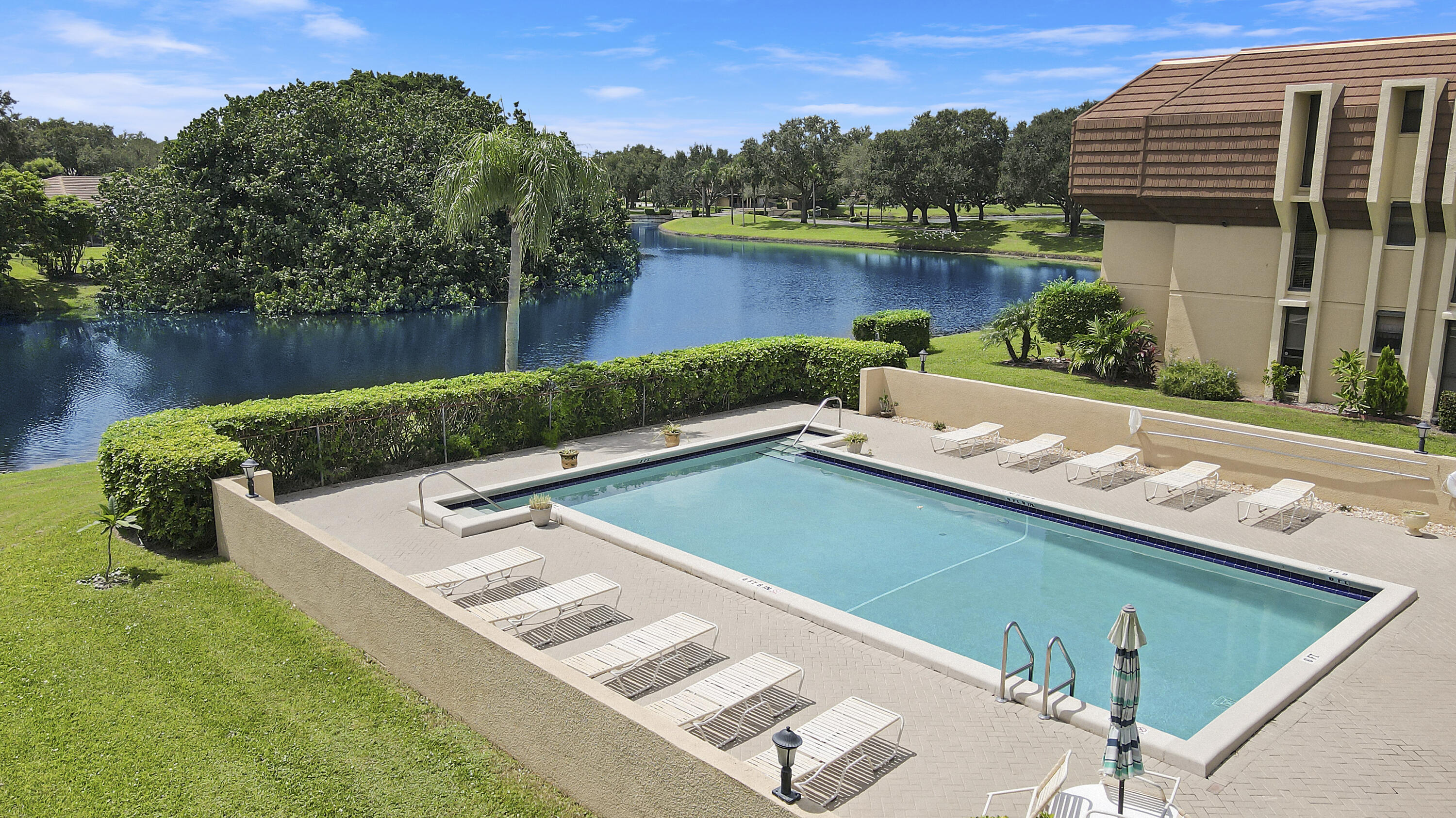 5188 Woodland Lakes Drive 137