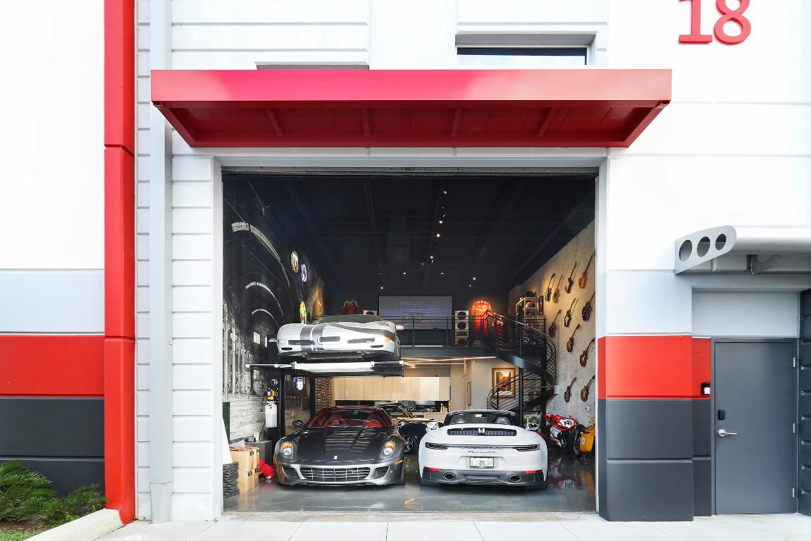 7210 Haverhill Business Parkway 18