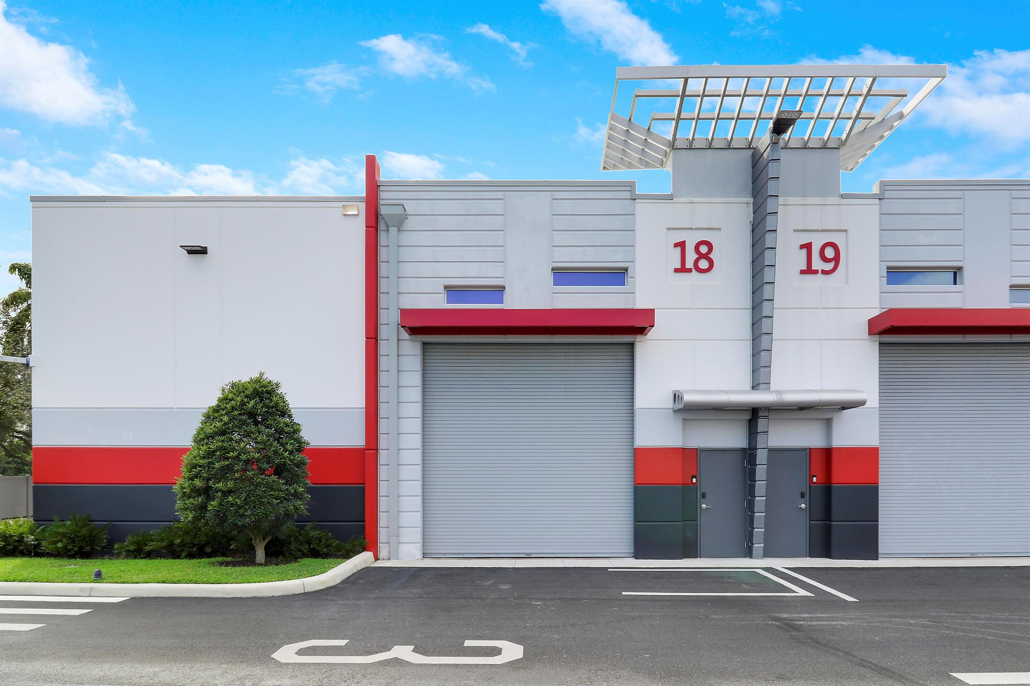 7210 Haverhill Business Parkway 18