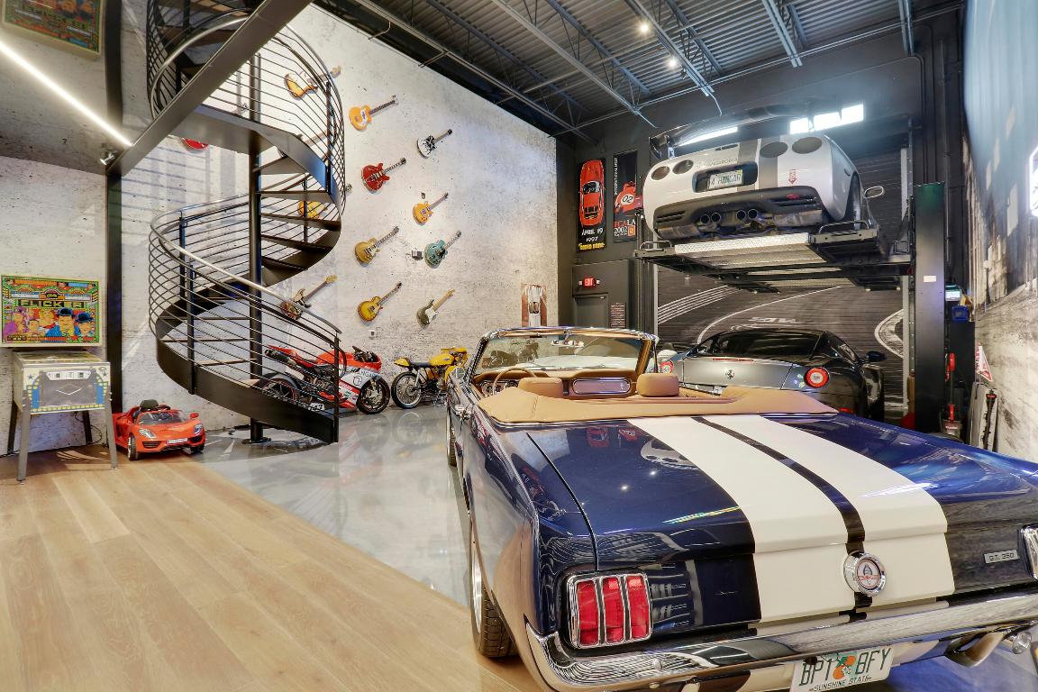 7210 Haverhill Business Parkway 18