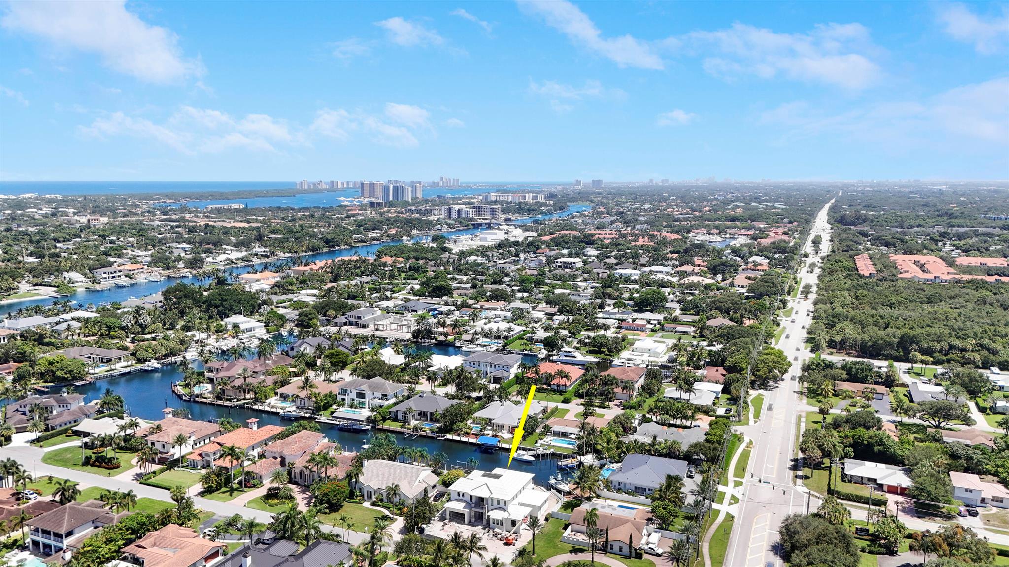 2442 Bay Circle