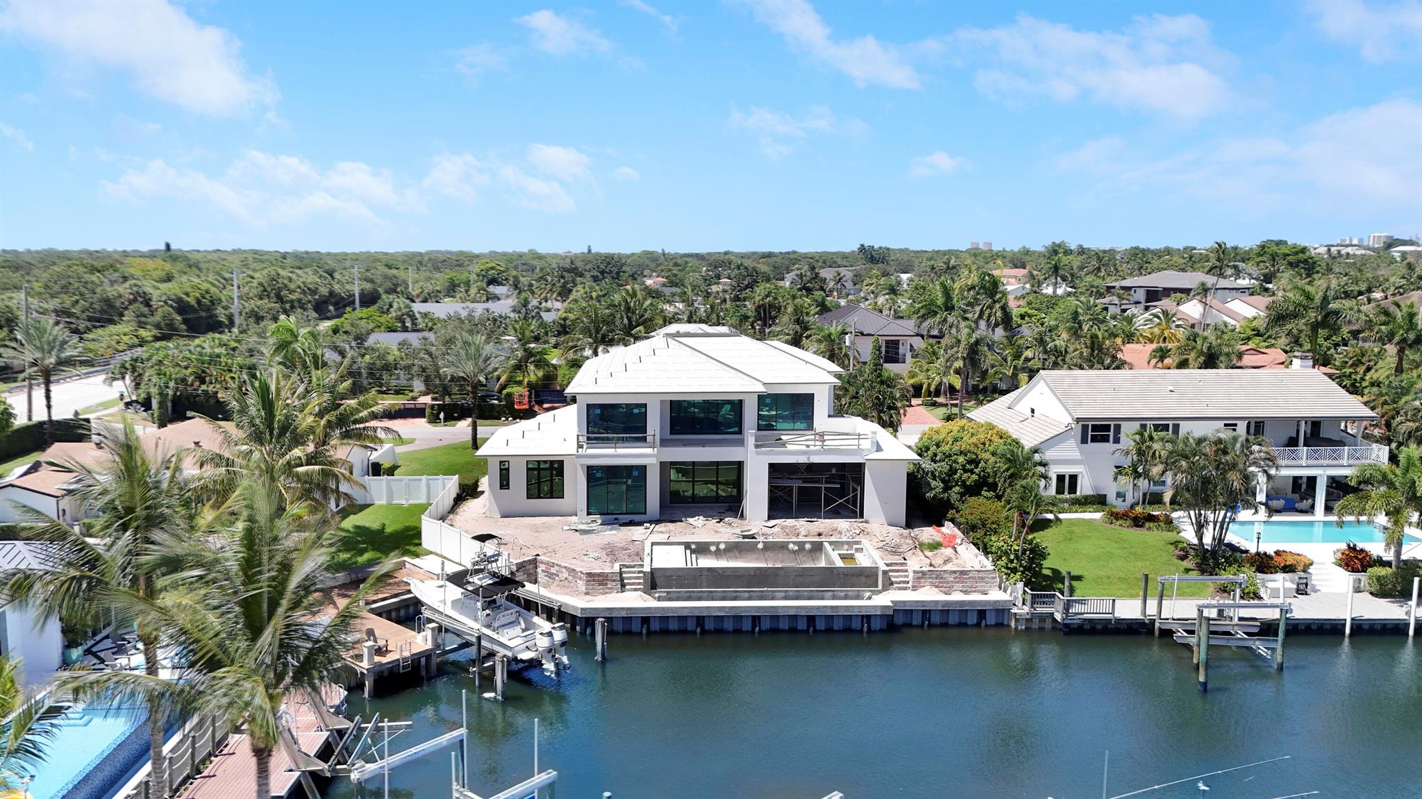 2442 Bay Circle