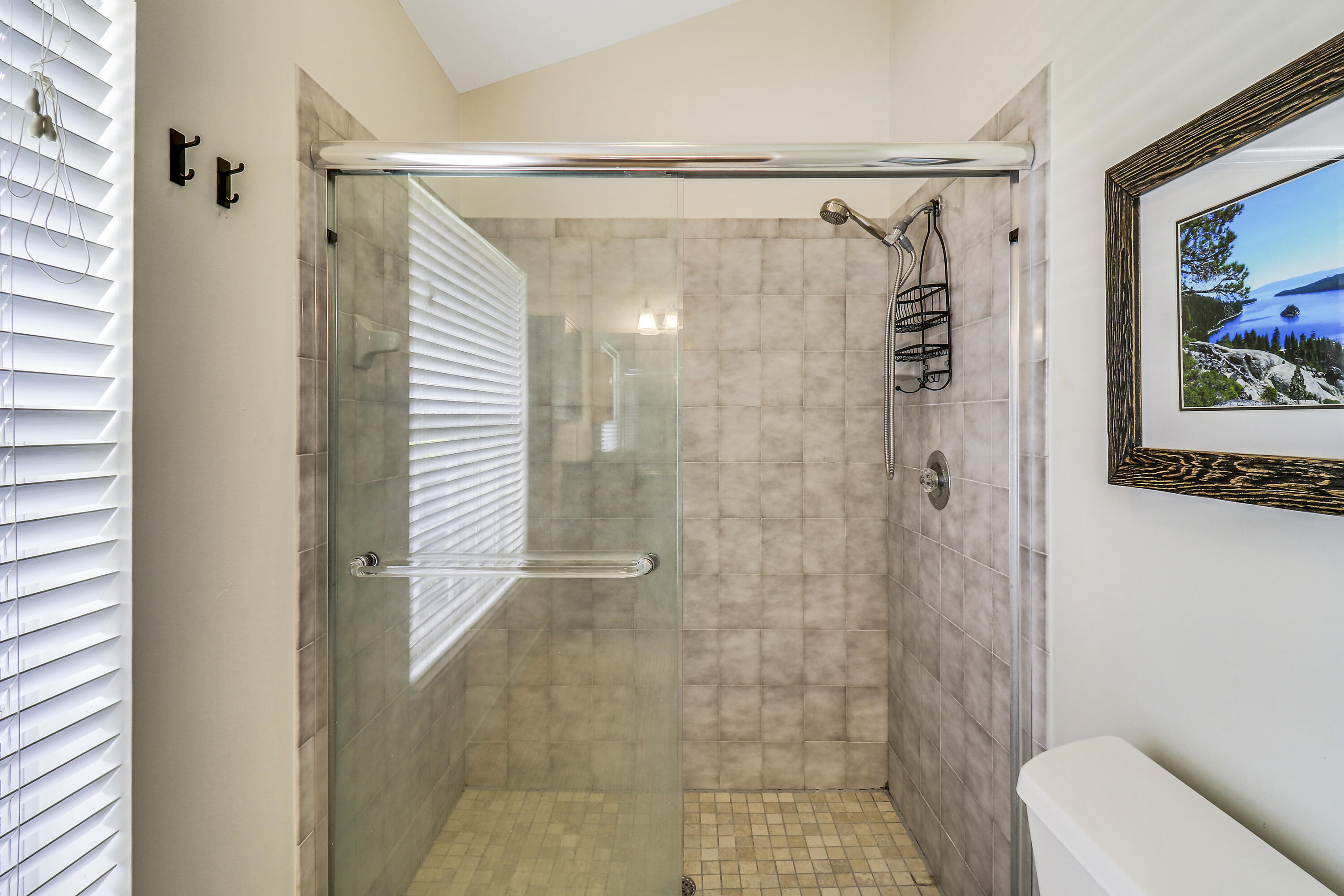 236 Moccasin Trail W