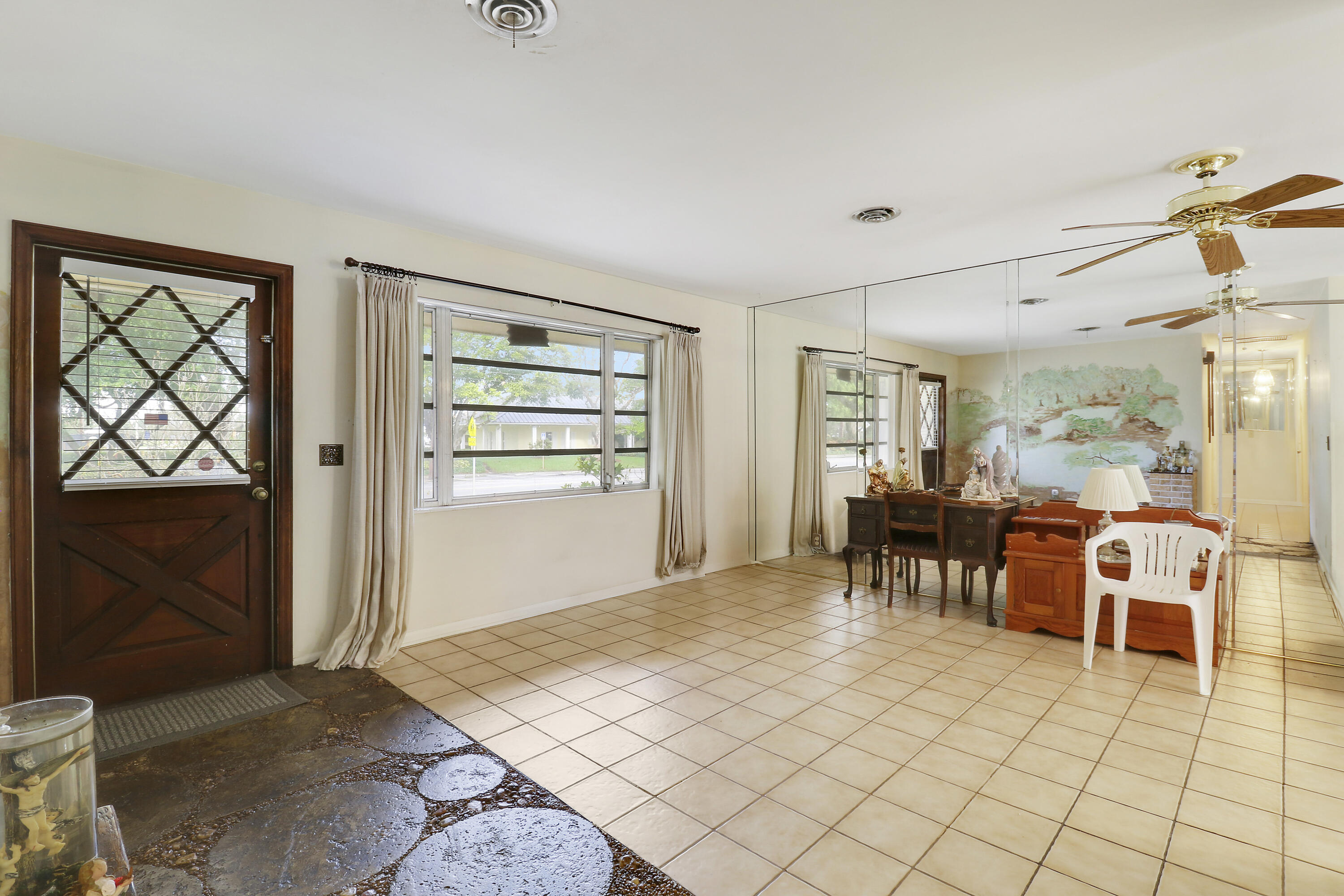 618 Anchorage Drive