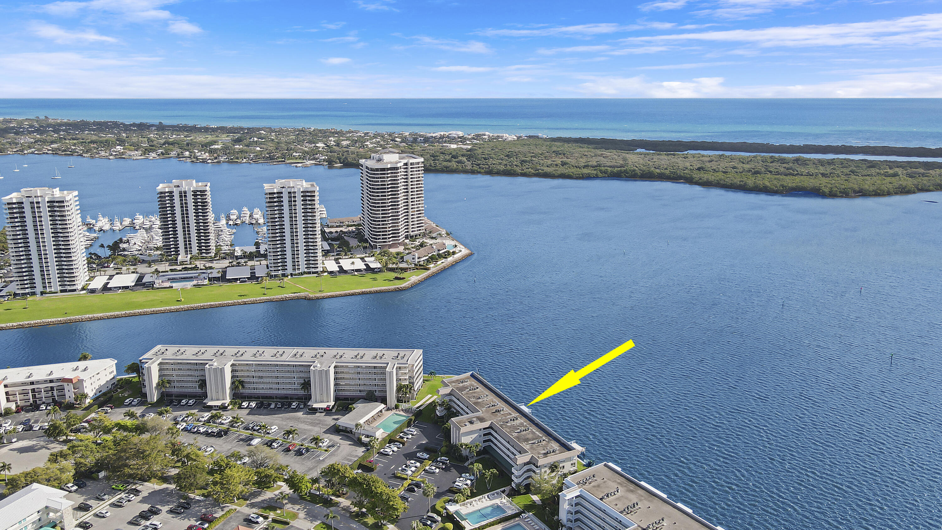 52 Yacht Club Dr 408