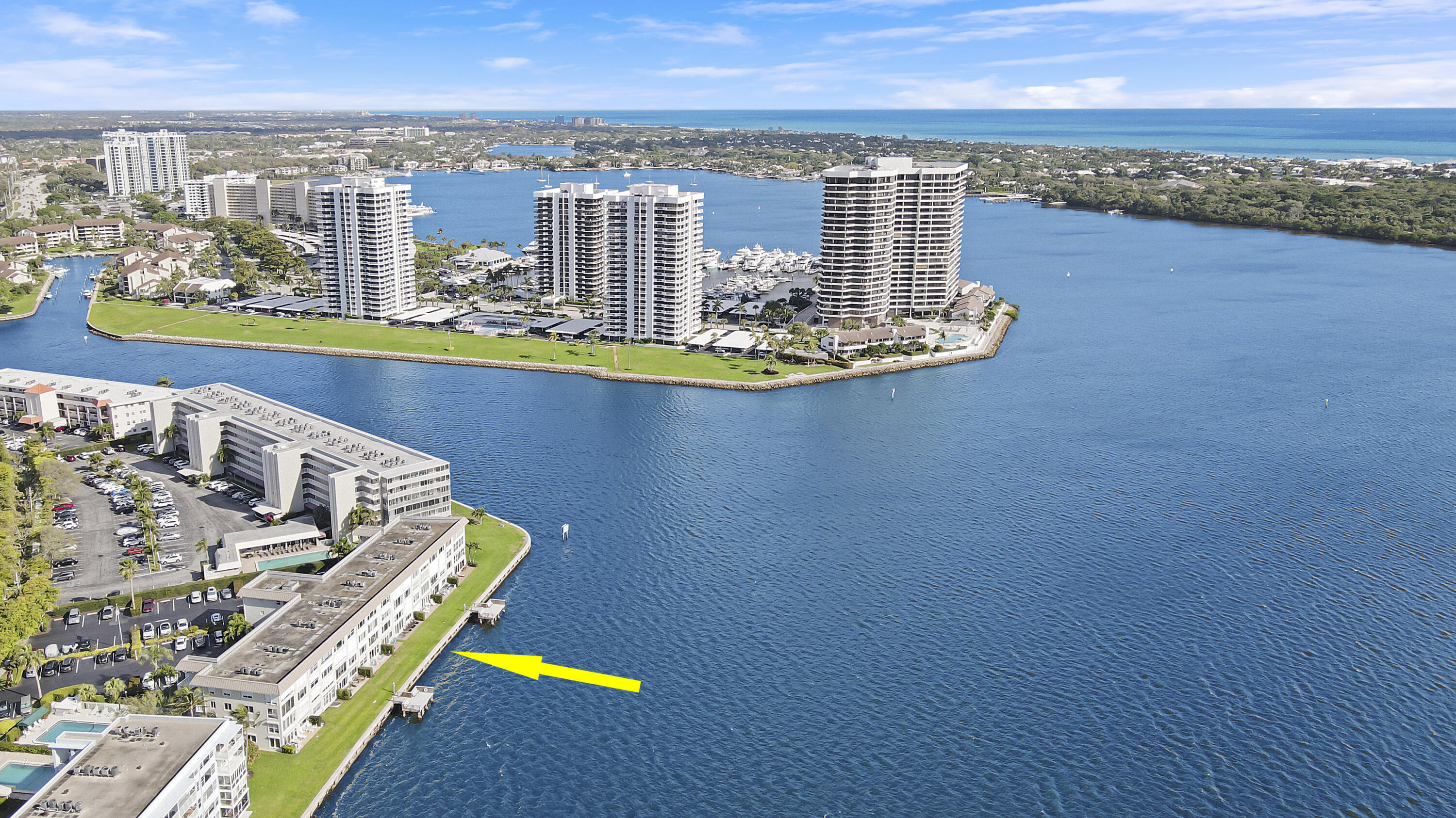 52 Yacht Club Dr 408