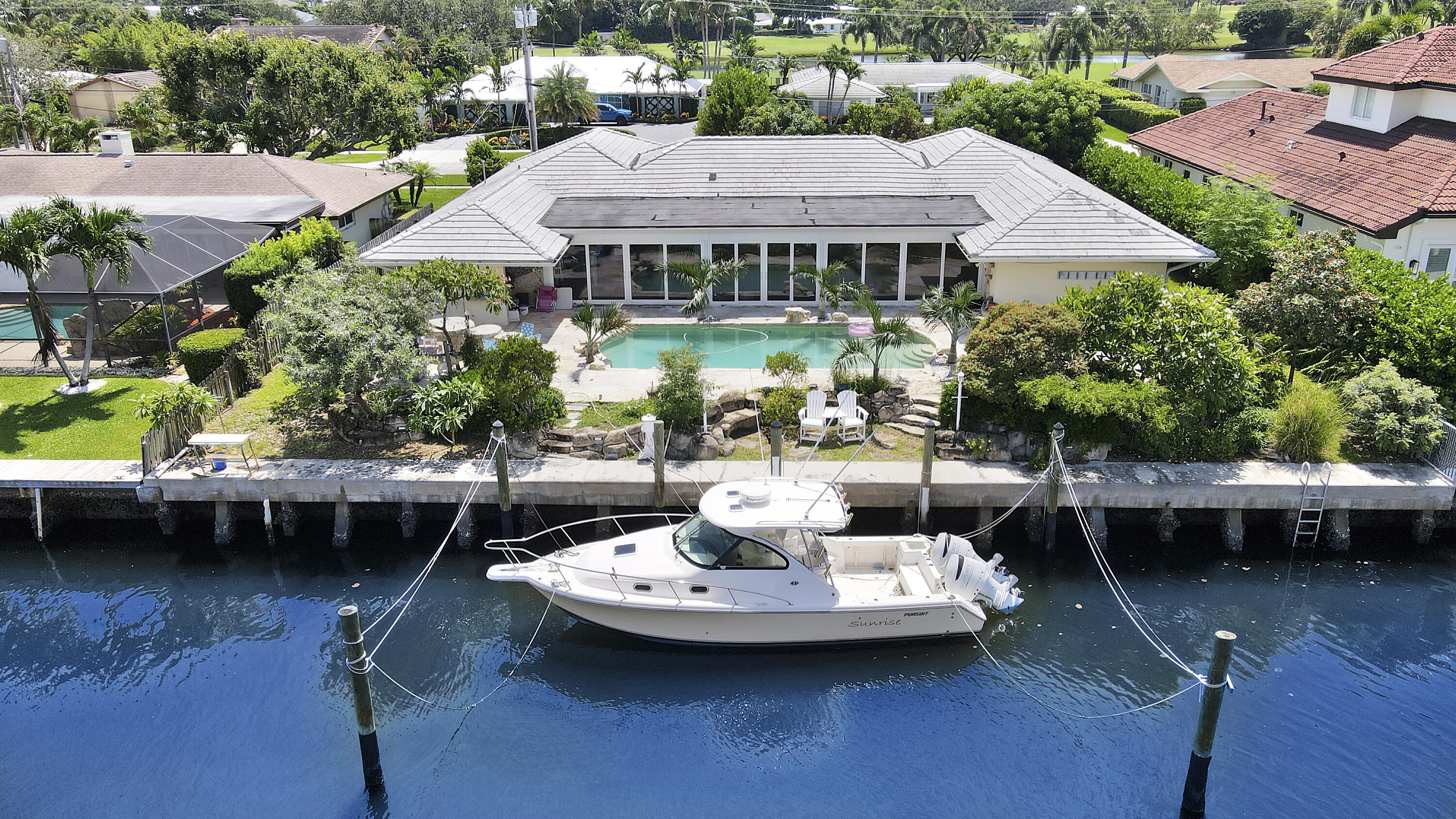 879 Country Club Drive