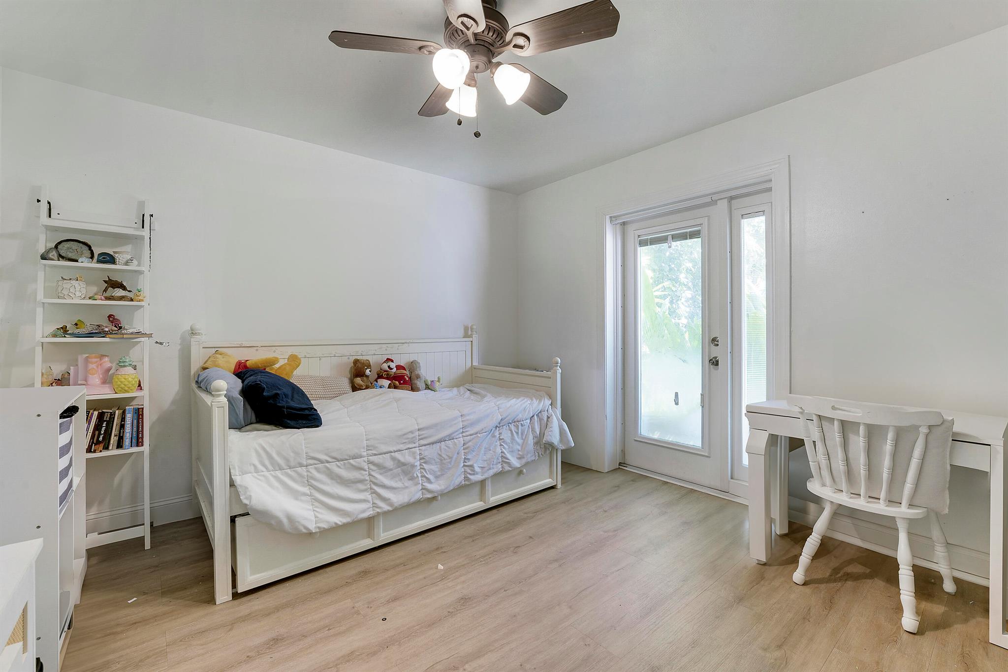 808 Country Club Drive