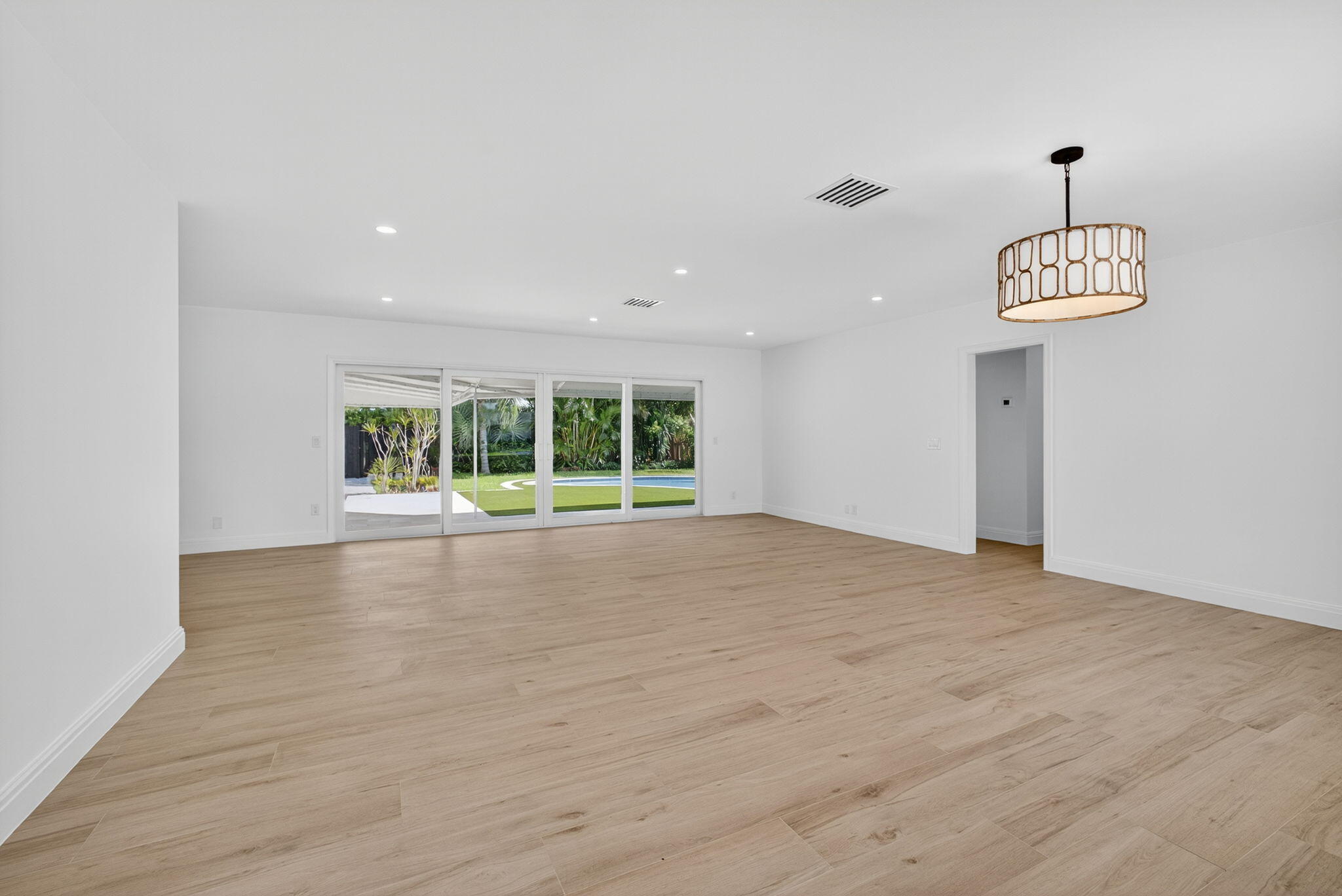 525 Kingfish Road
