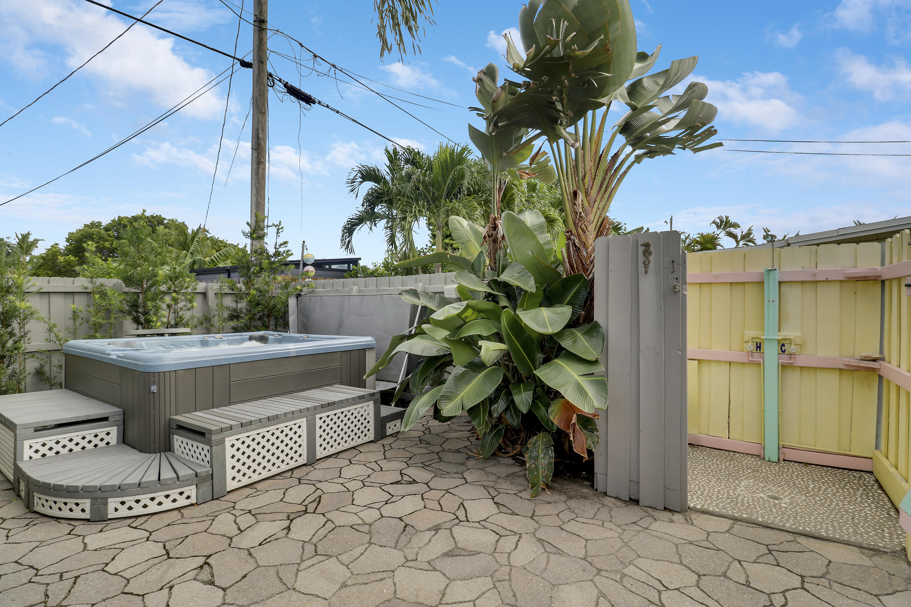 421 Driftwood Road