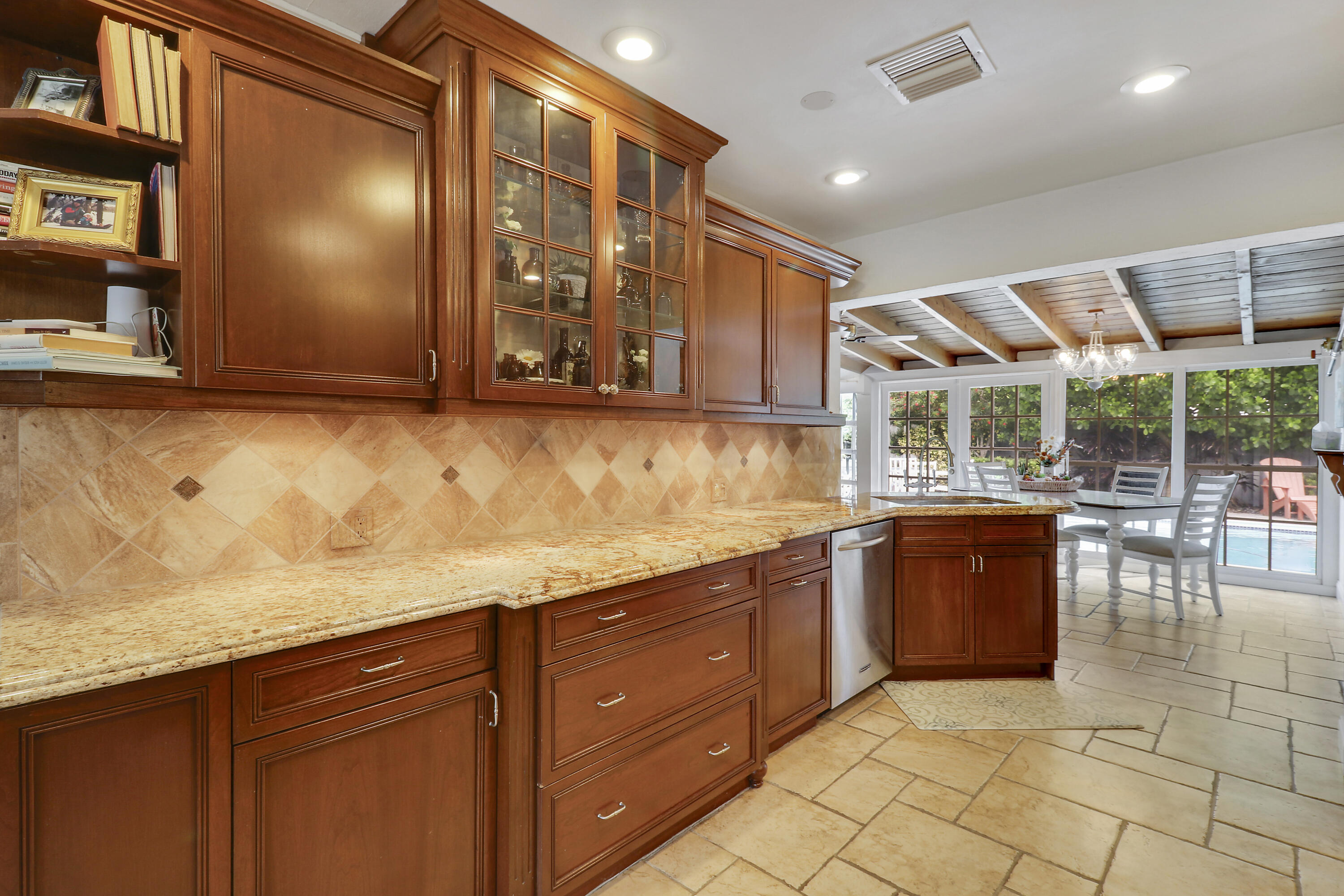 421 Driftwood Road