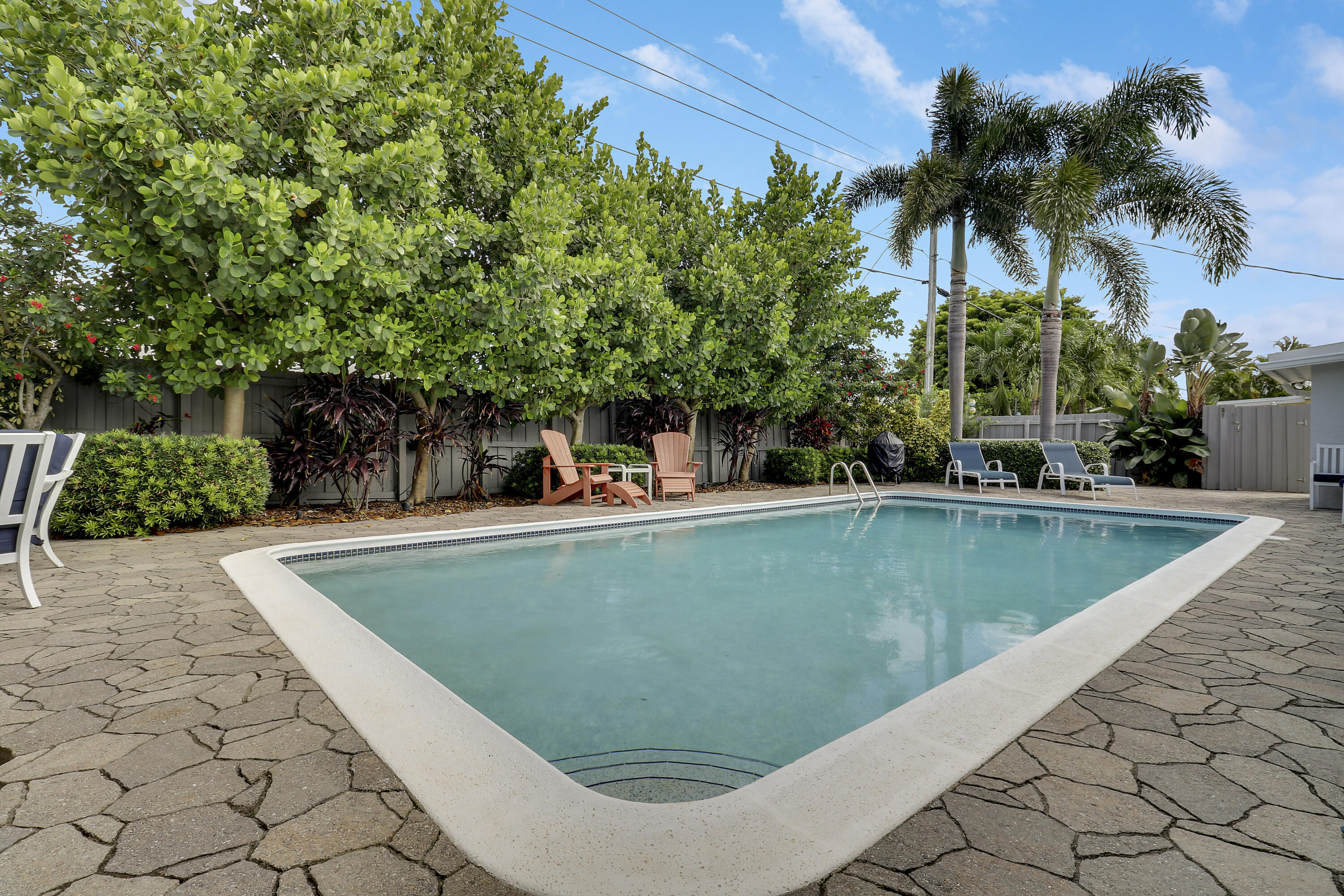 421 Driftwood Road