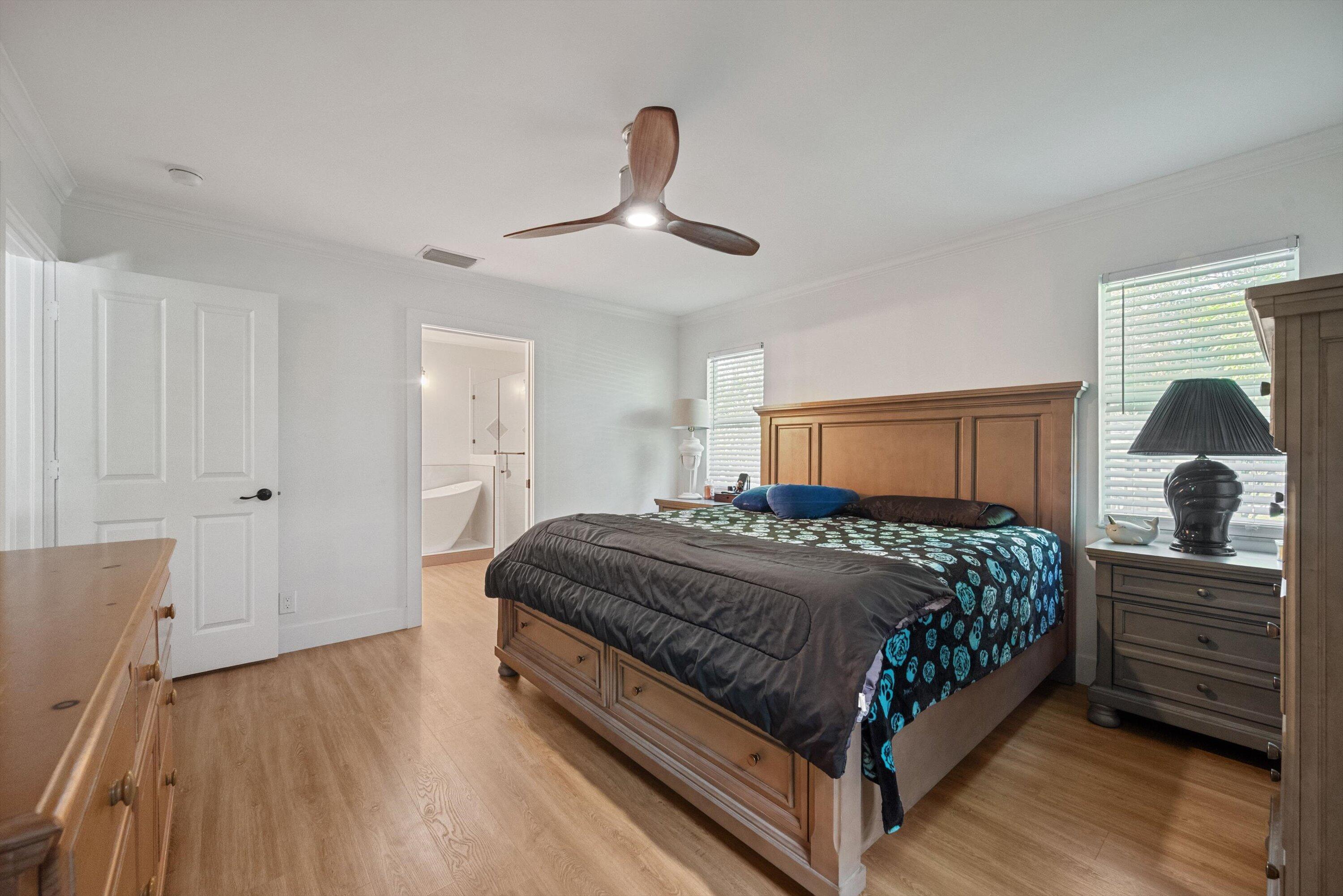 16710 75th Avenue N